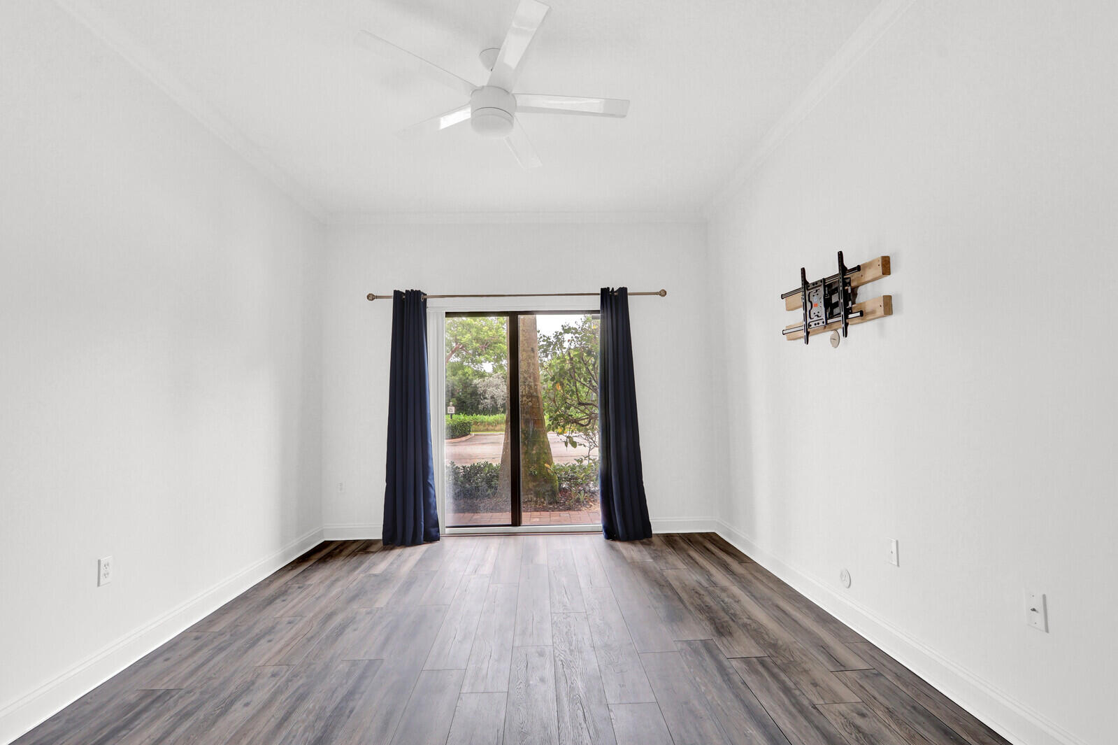 RESIDENCES AT MIDTOWN CONDO - Residential