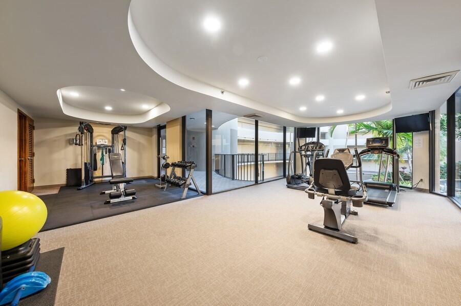 MAYFAIR - Residential