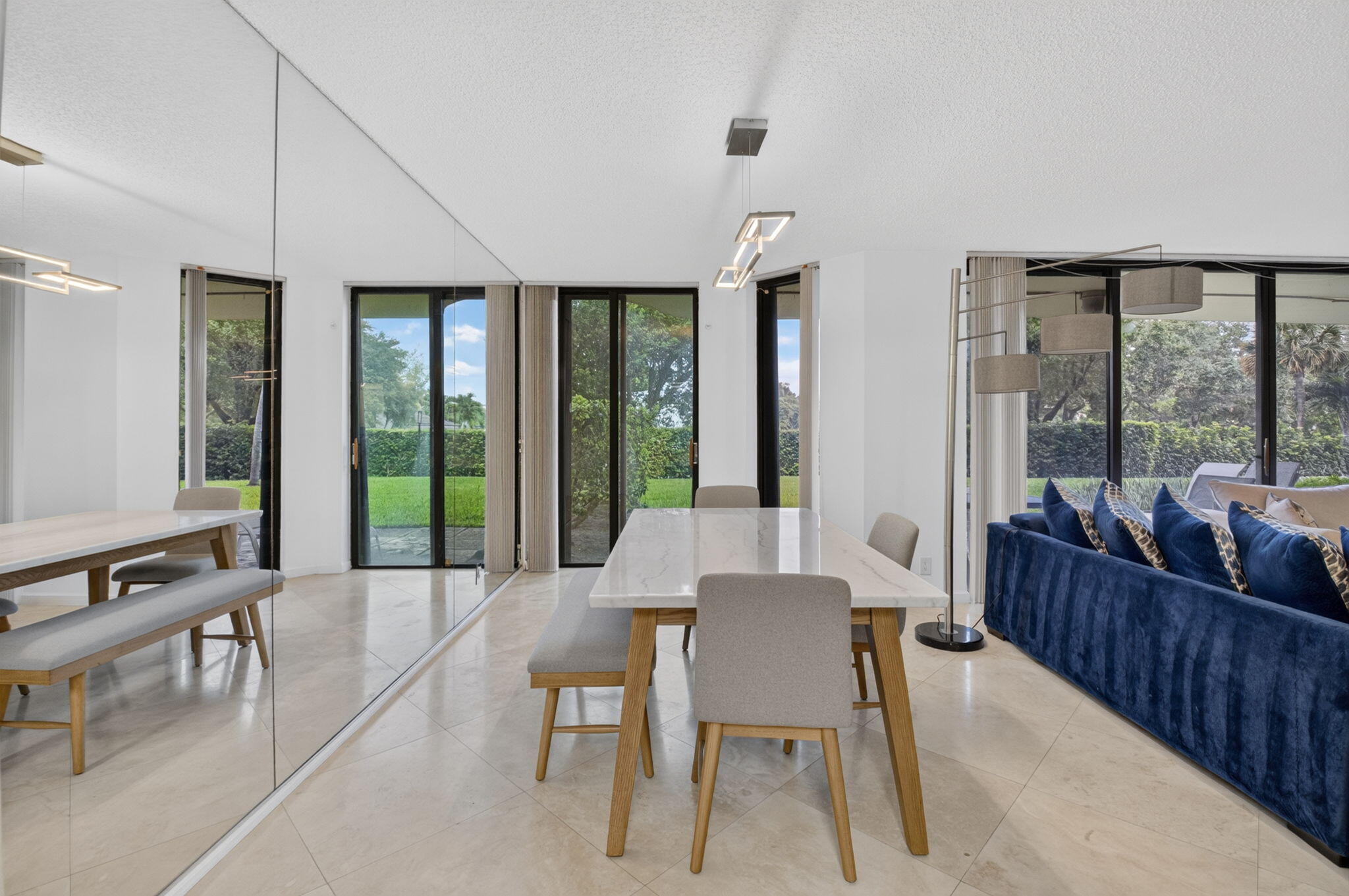 MAYFAIR - Residential