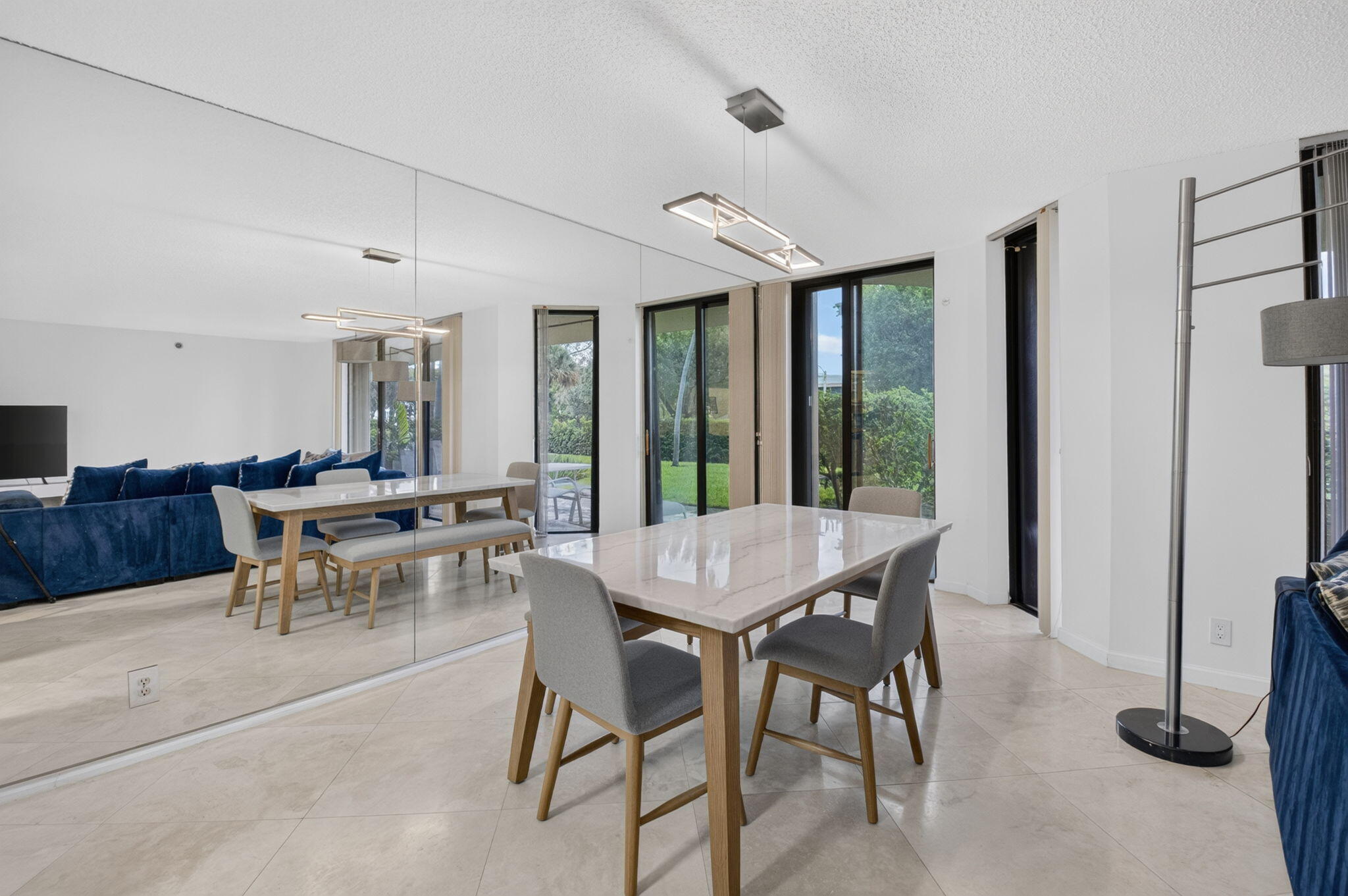 MAYFAIR - Residential