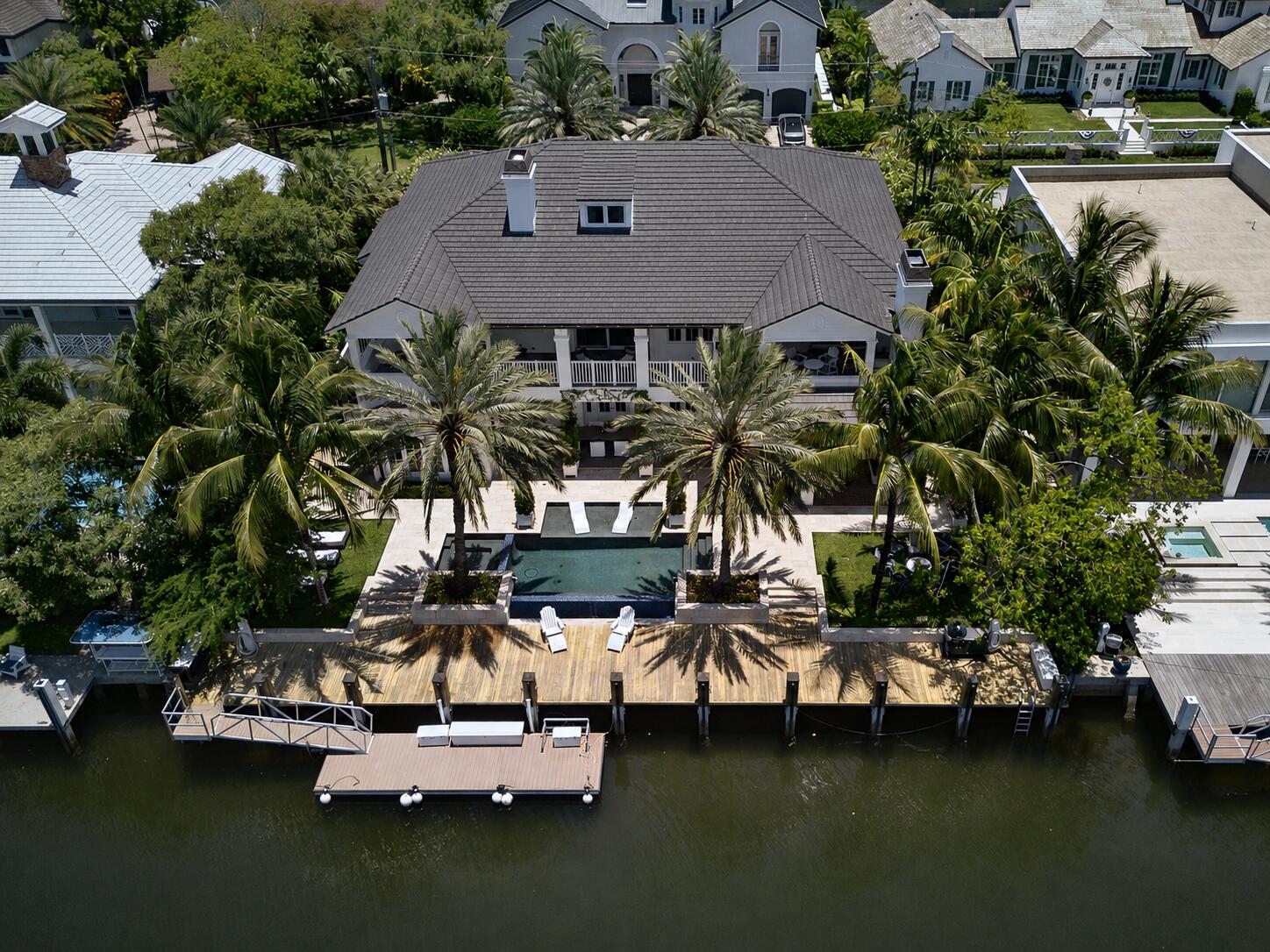 RIO VISTA ISLES - Residential