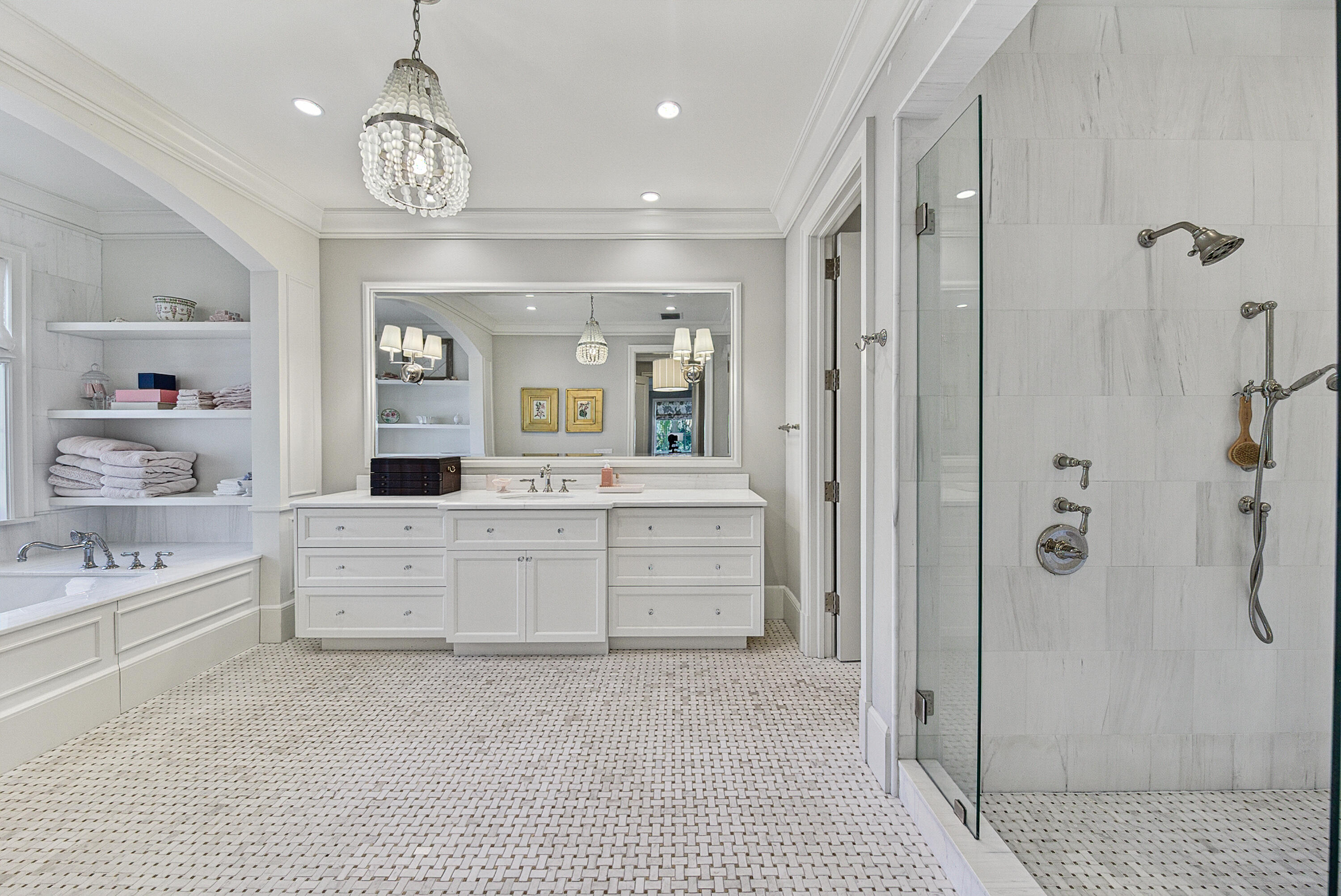 RIO VISTA ISLES - Residential