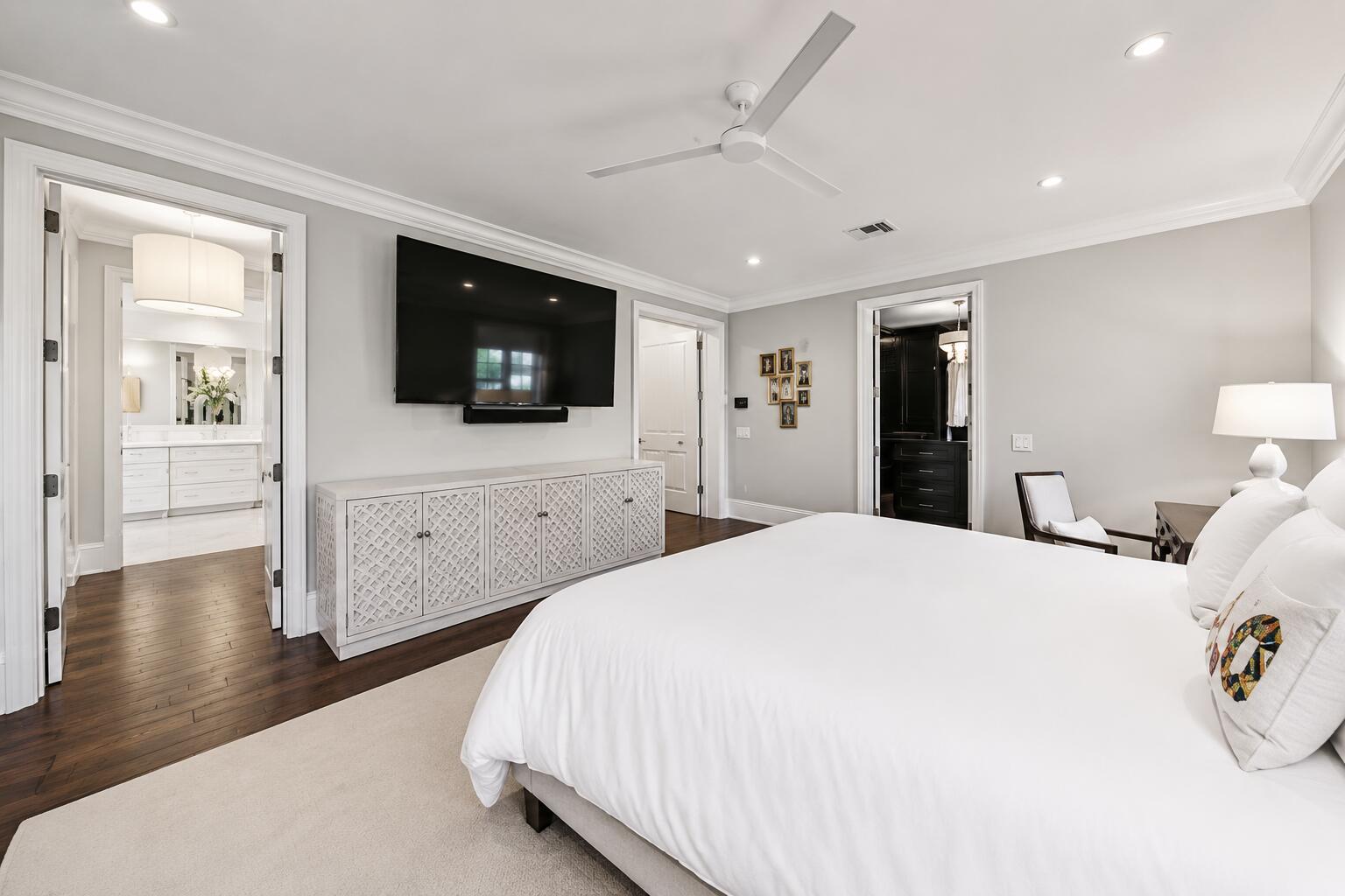 RIO VISTA ISLES - Residential