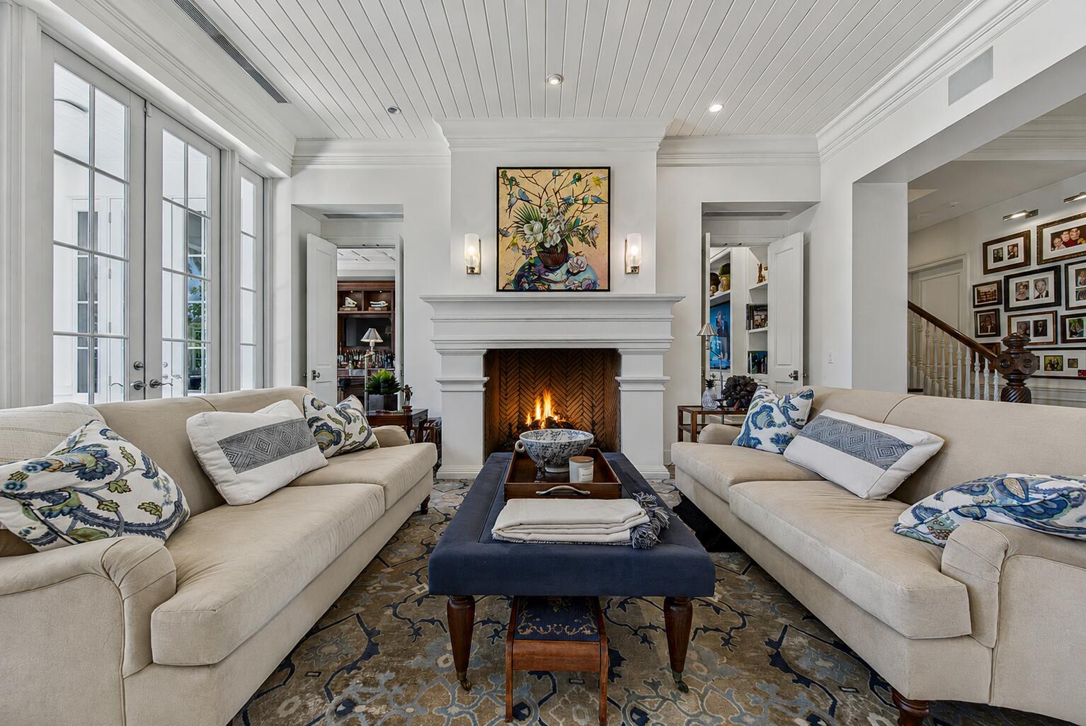 RIO VISTA ISLES - Residential