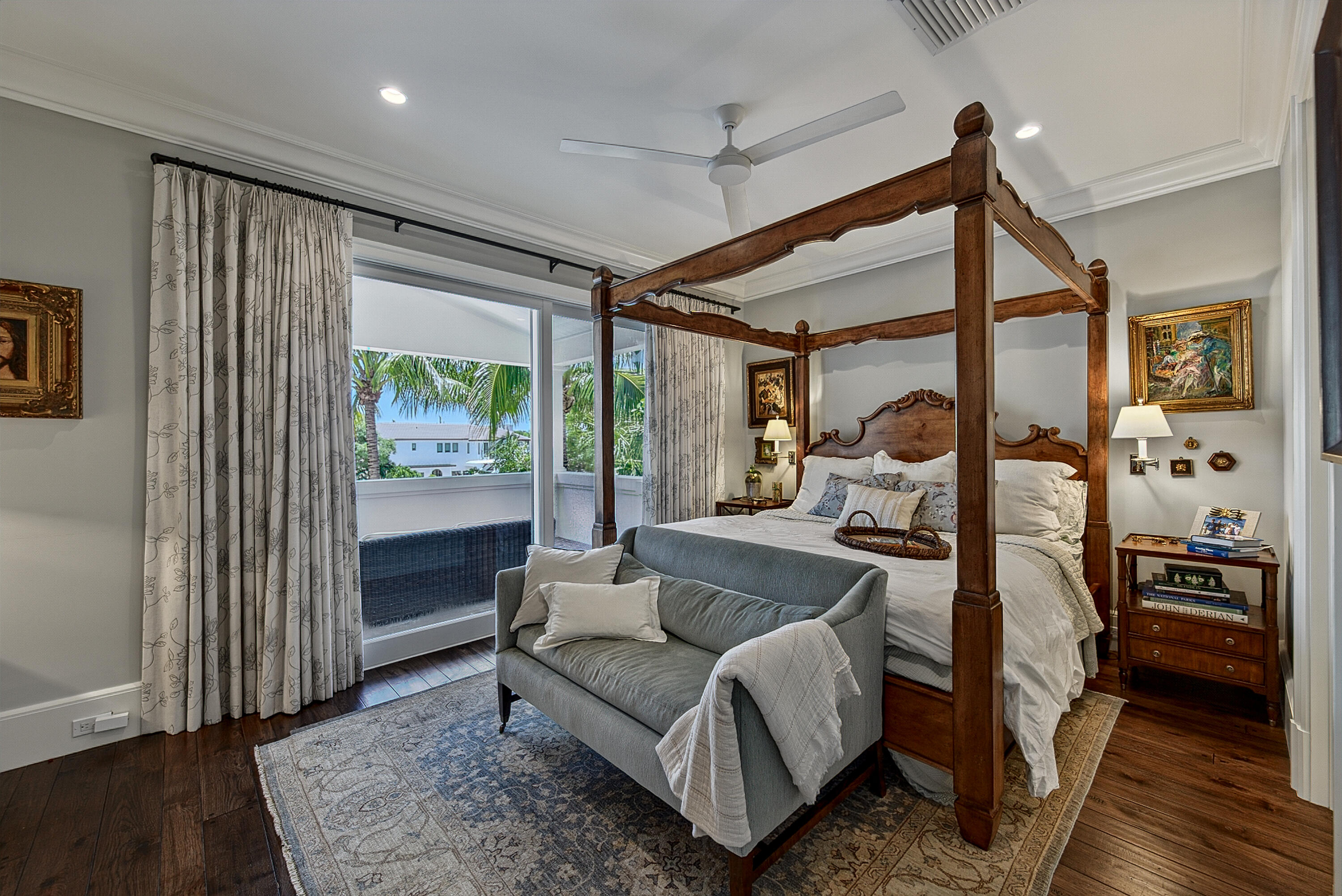 RIO VISTA ISLES - Residential