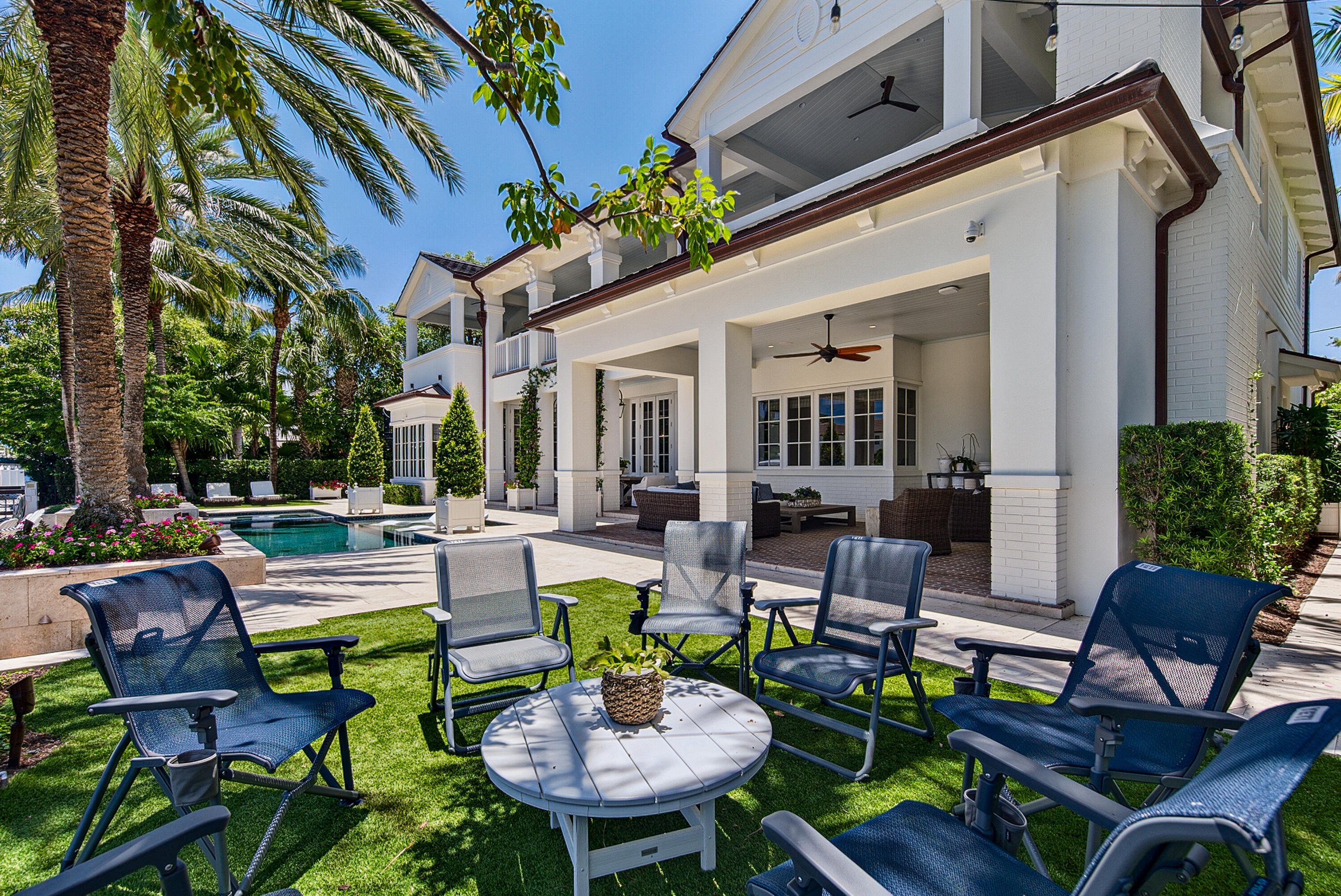 RIO VISTA ISLES - Residential