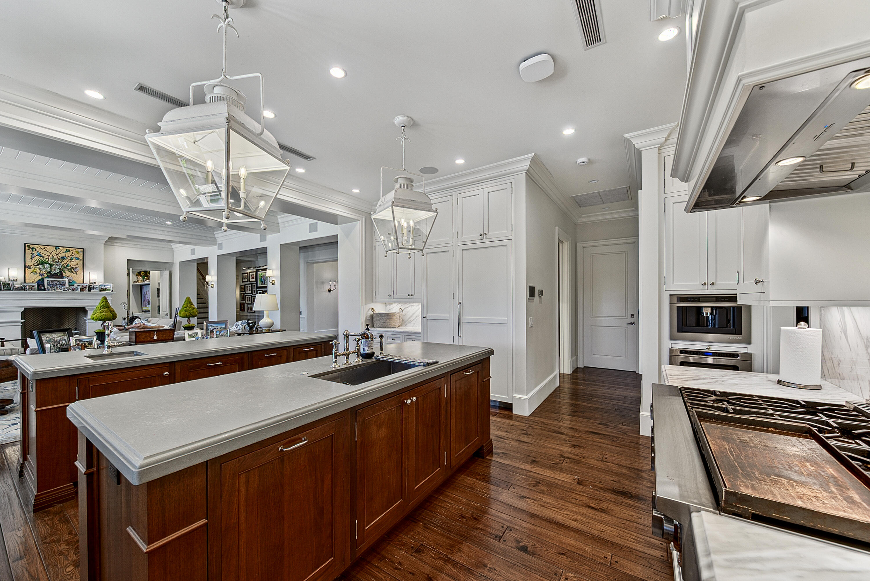 RIO VISTA ISLES - Residential