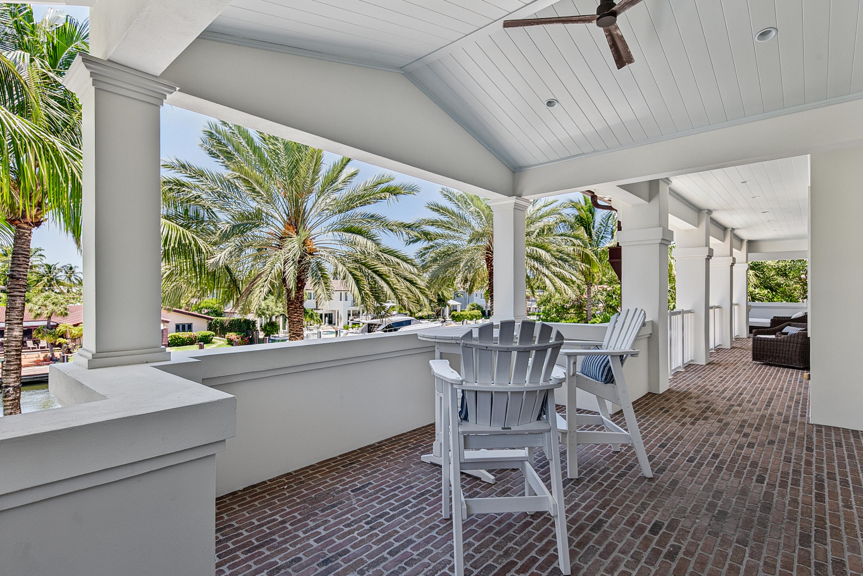 RIO VISTA ISLES - Residential