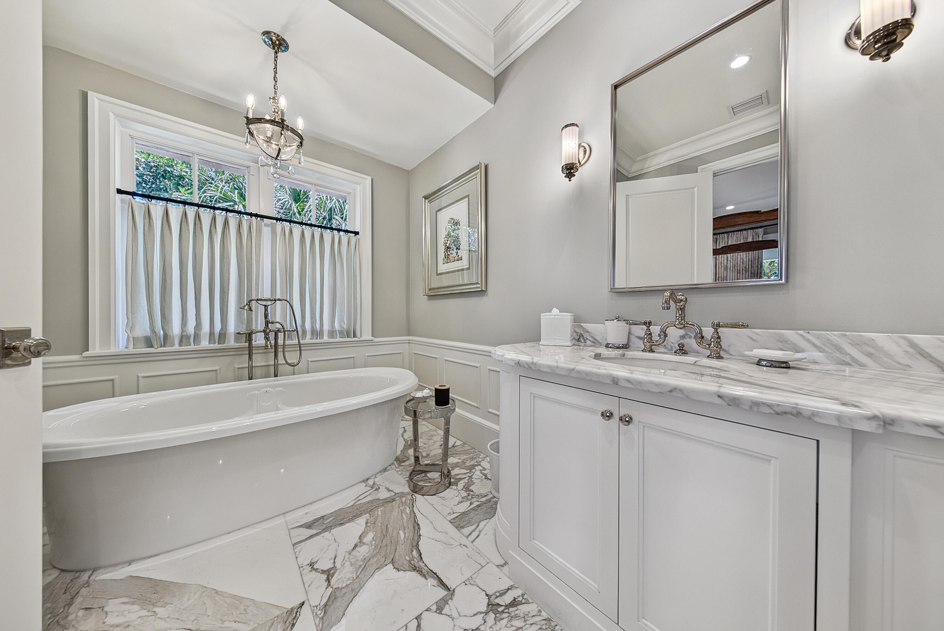 RIO VISTA ISLES - Residential