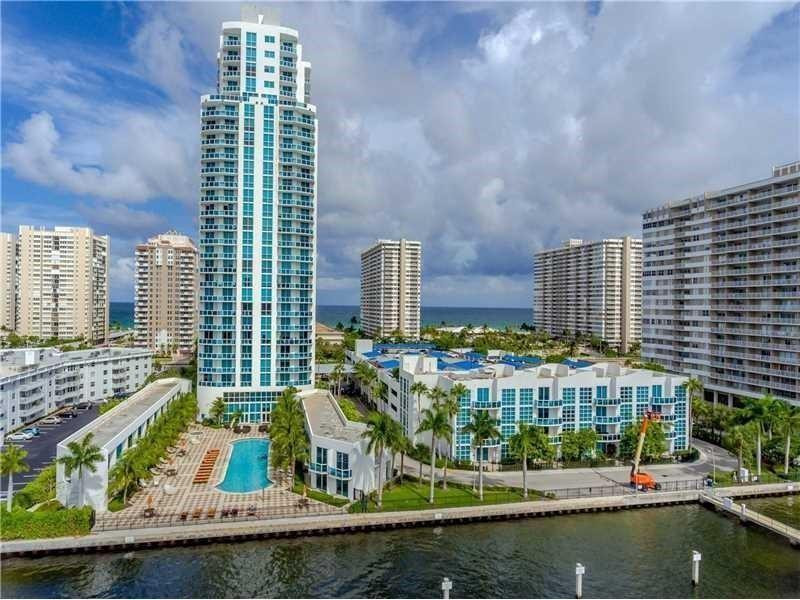 OCEAN MARINE YACHT CLUB - Residential