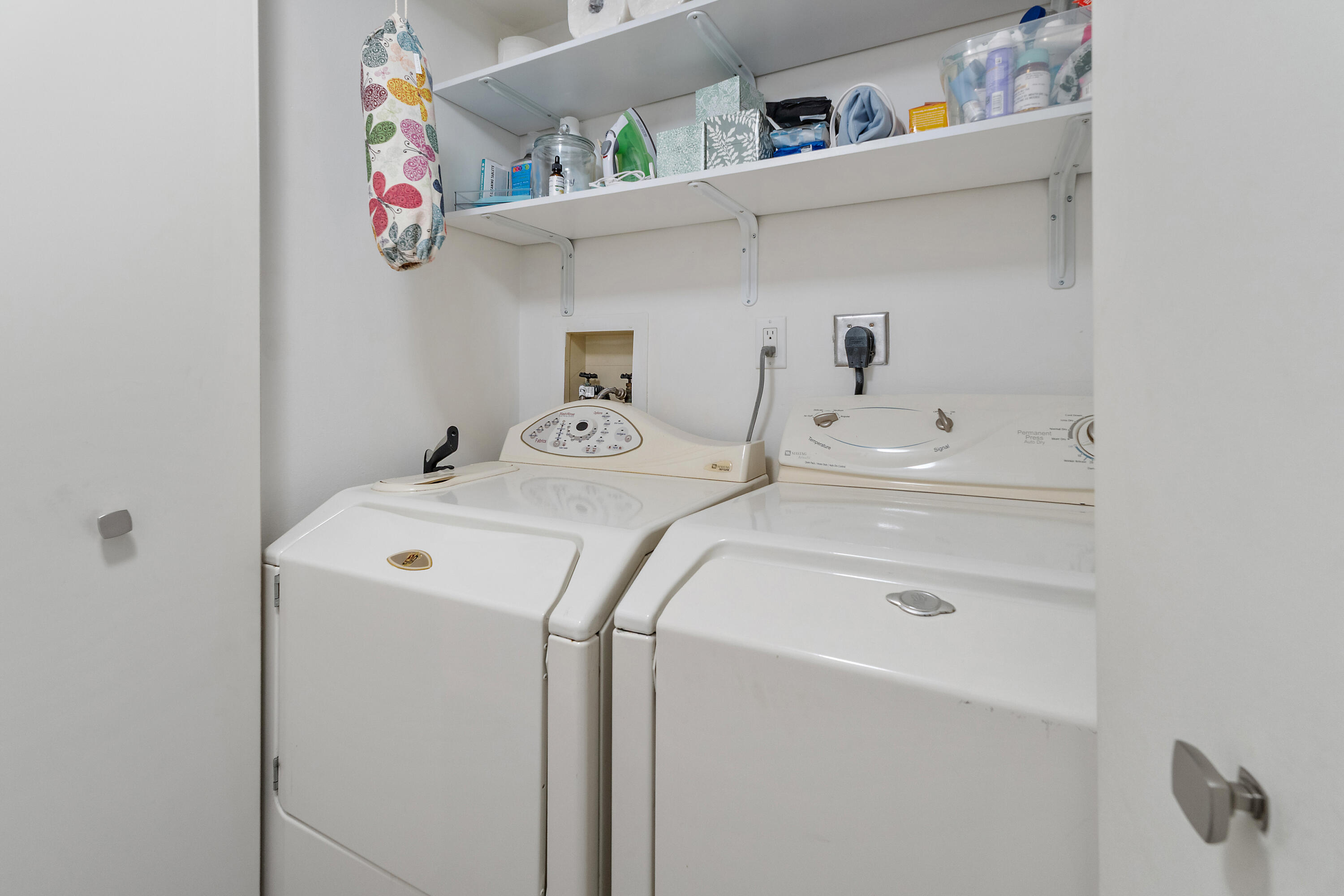TERRACE GARDENS CONDO - Residential Lease