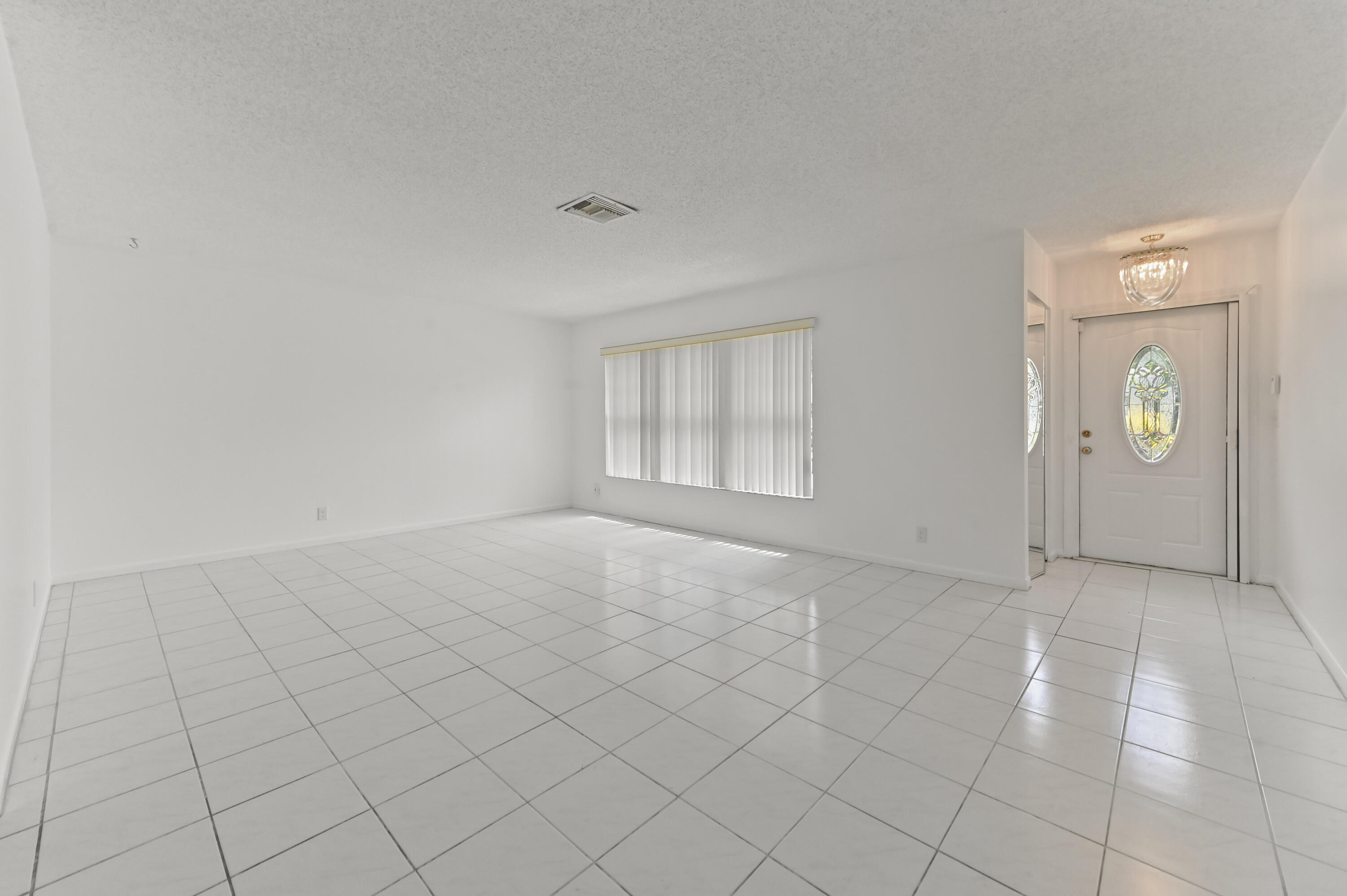 LUCERNE HOMES EAST - Residential