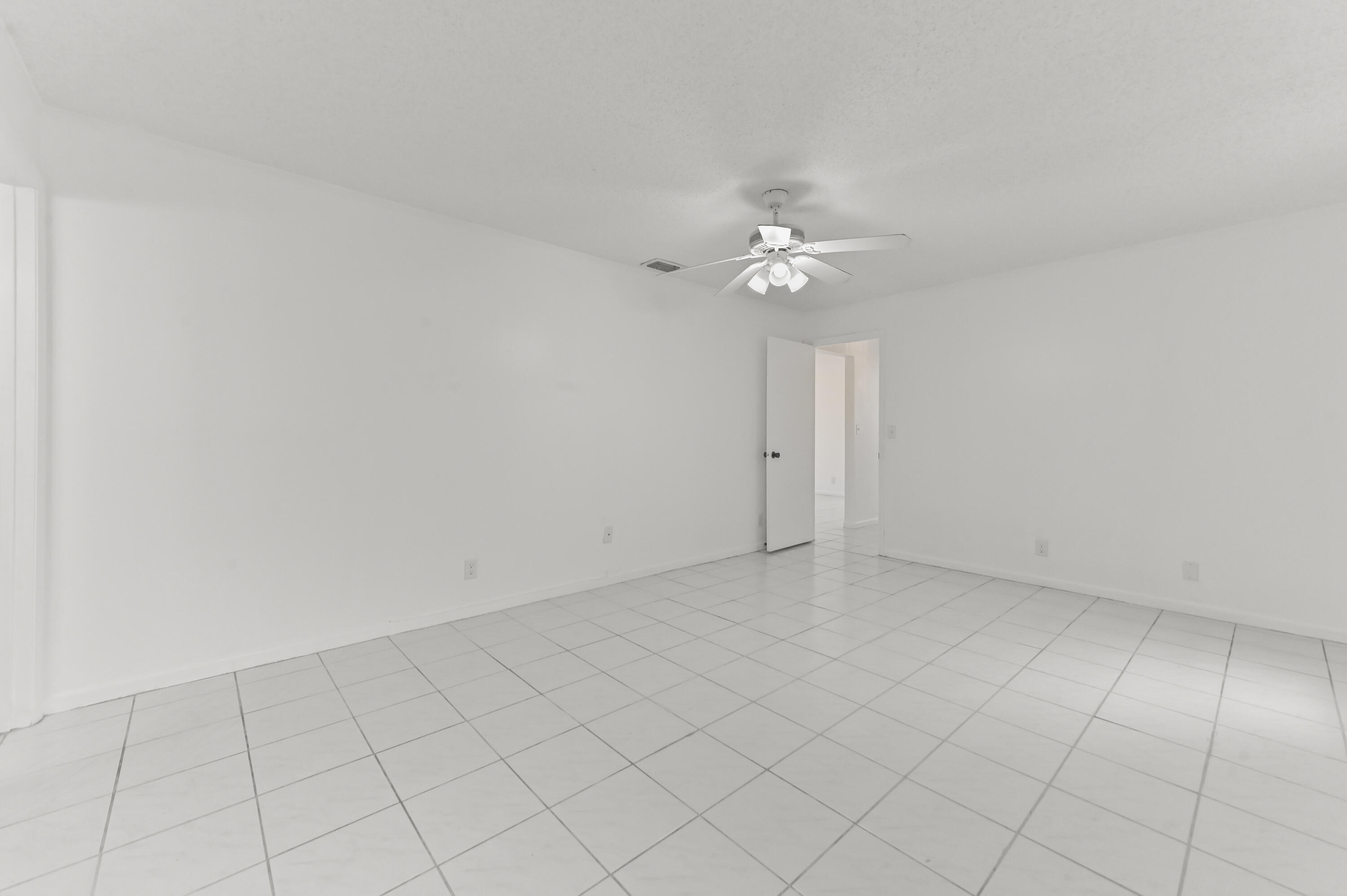 LUCERNE HOMES EAST - Residential
