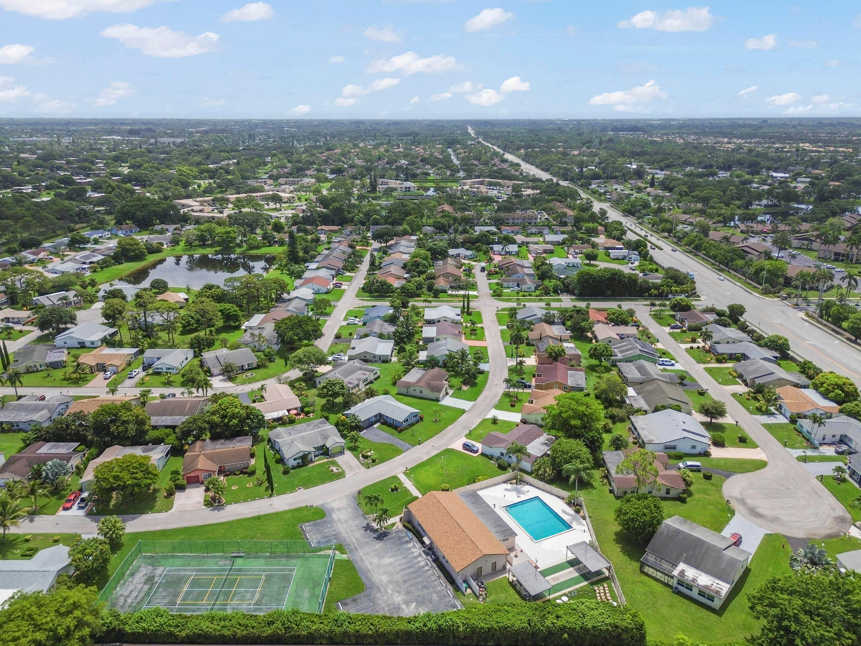 LUCERNE HOMES EAST - Residential