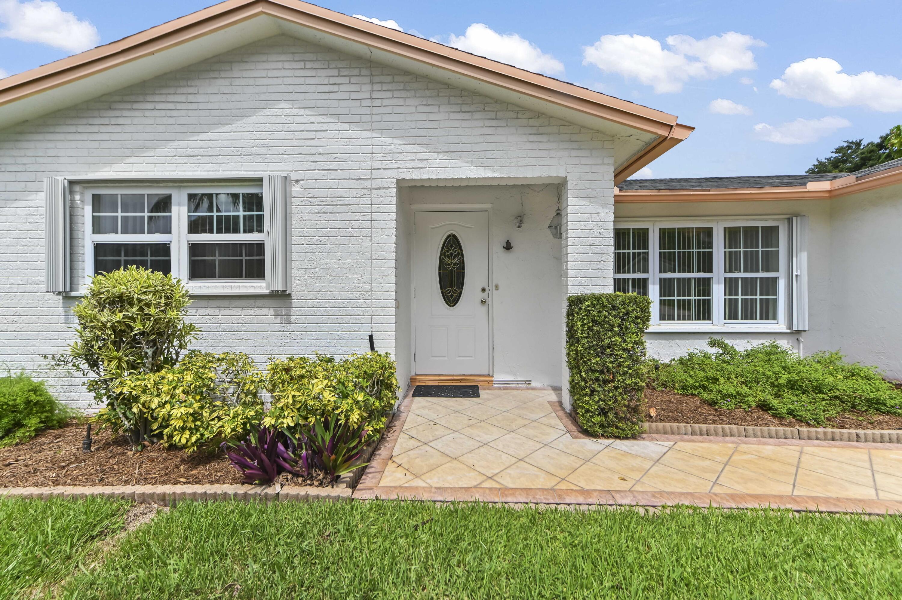LUCERNE HOMES EAST - Residential