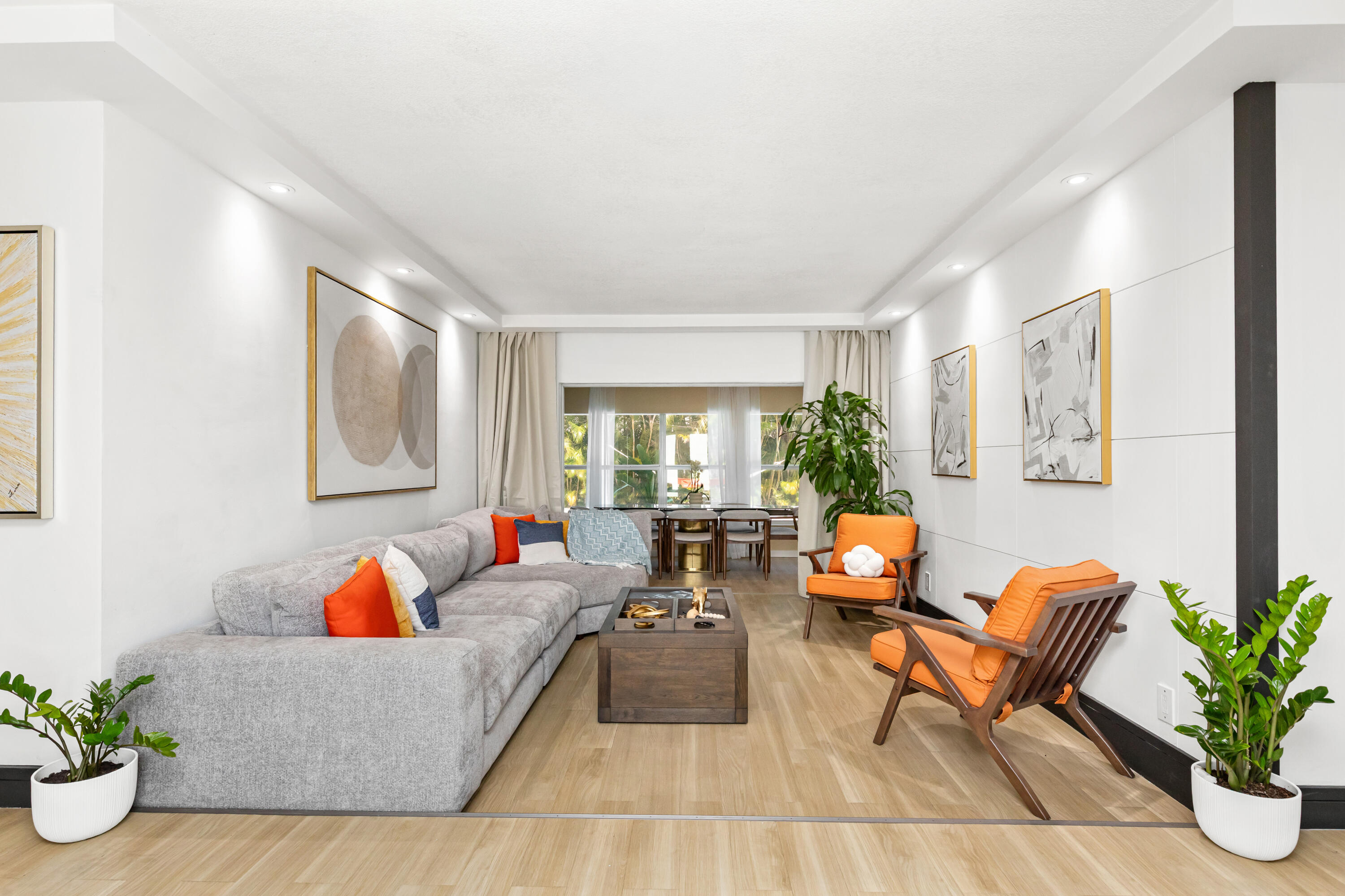 MIRROR LAKE ESTATES SEC SIX - Residential