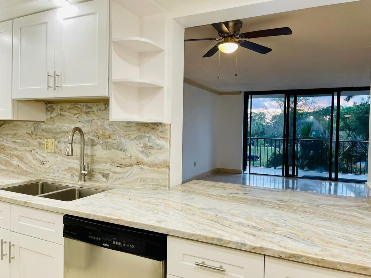 RIVER REACH CONDOMINIUM III - Residential