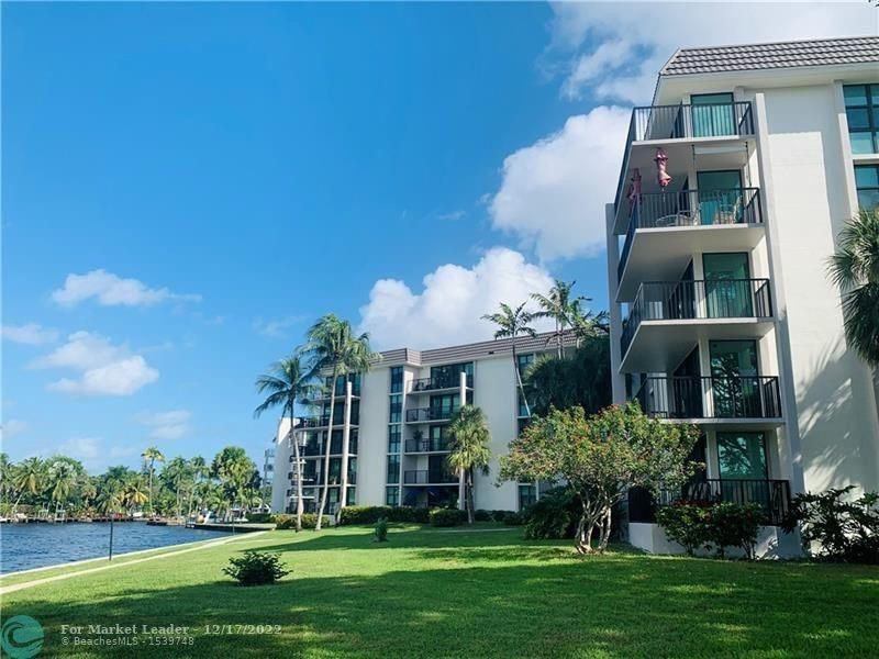 RIVER REACH CONDOMINIUM III - Residential