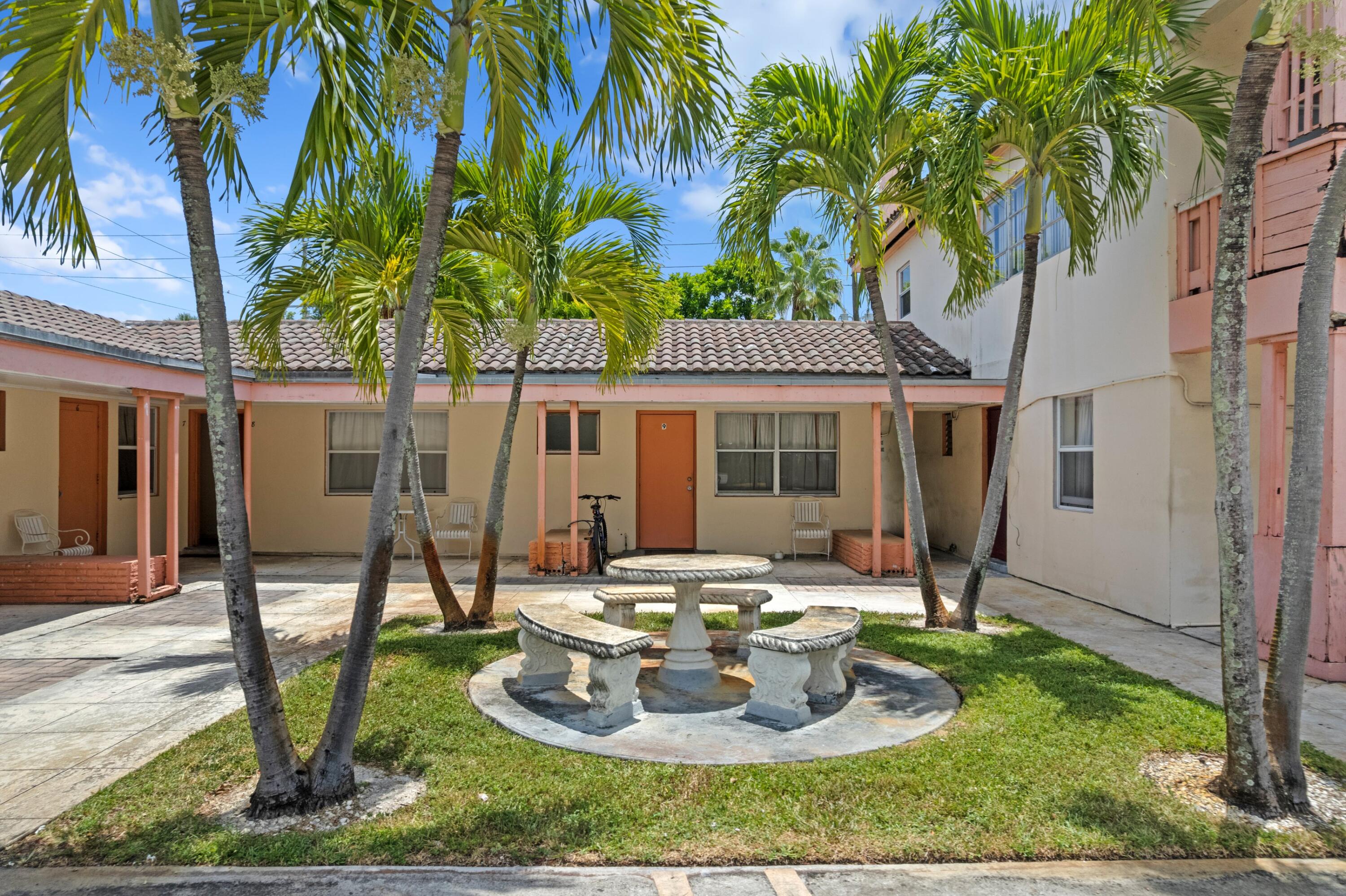 HOMEWOOD - Residential