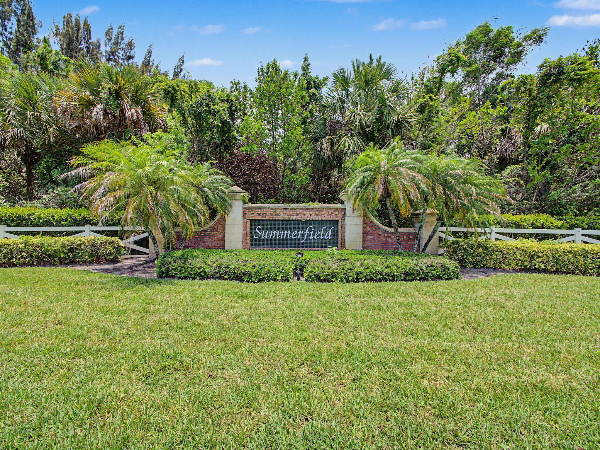 SUMMERFIELD - Residential