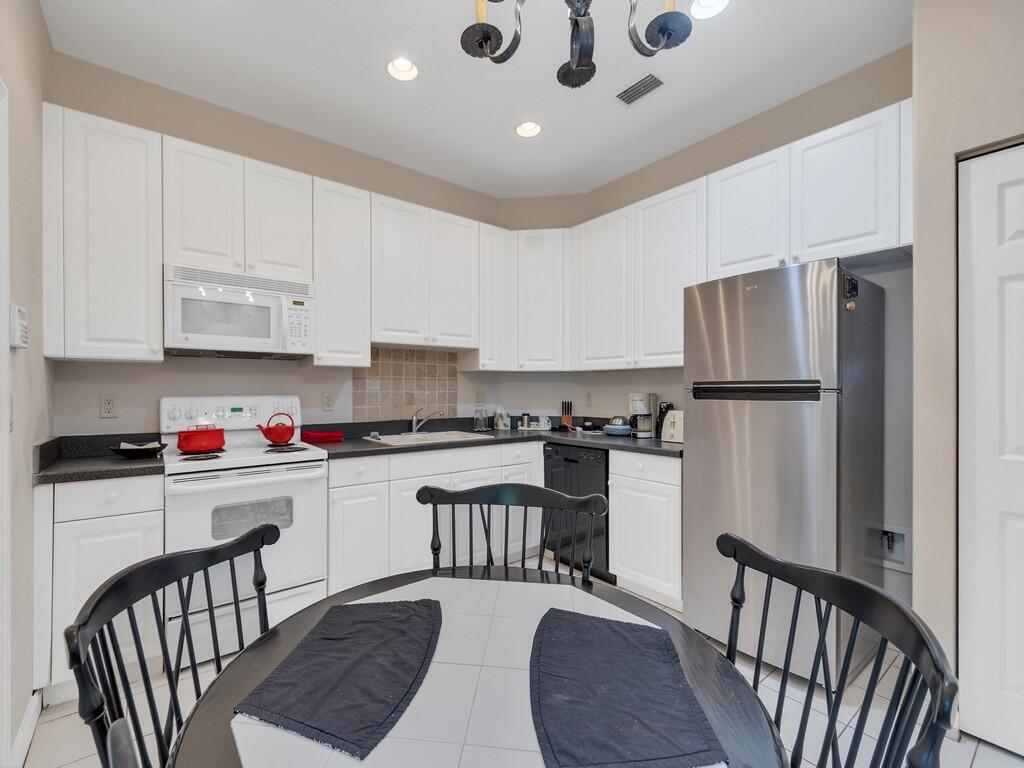 KENWOOD VILLAGE PD SUBDIVISION - Residential
