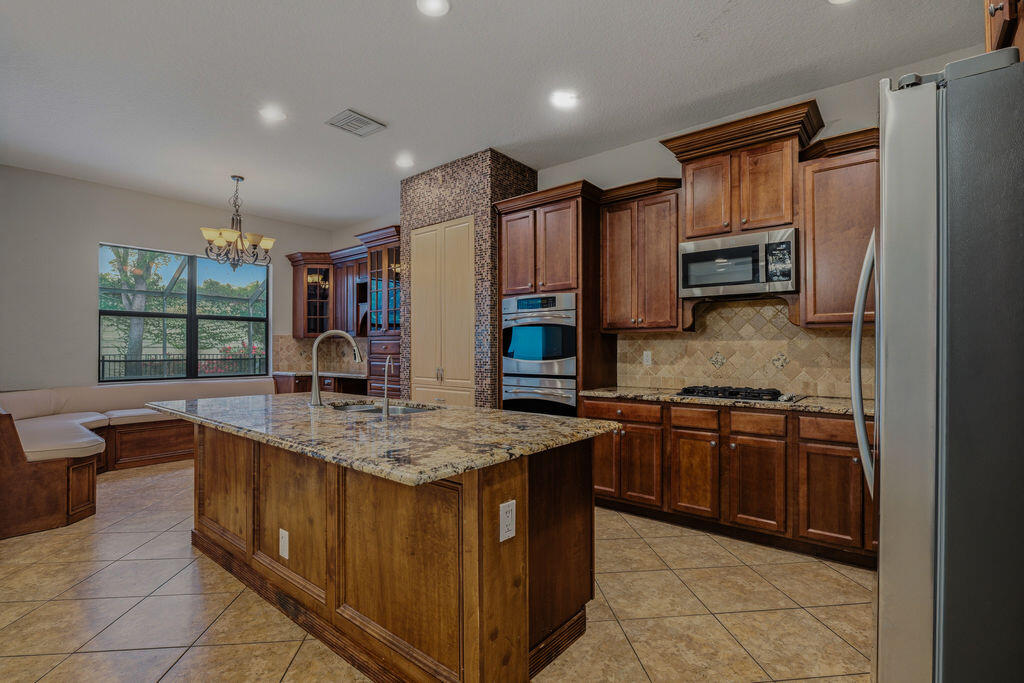 GRAND HAVEN AT LINTON BLVD - Residential
