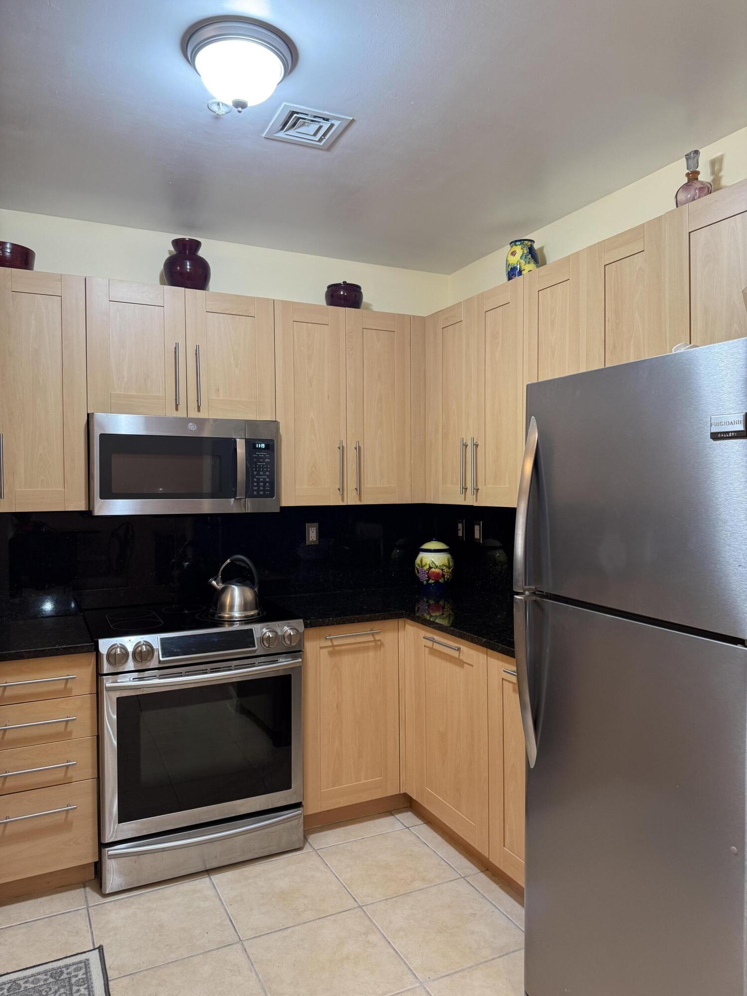 NURIVER LANDING CONDO - Residential Lease