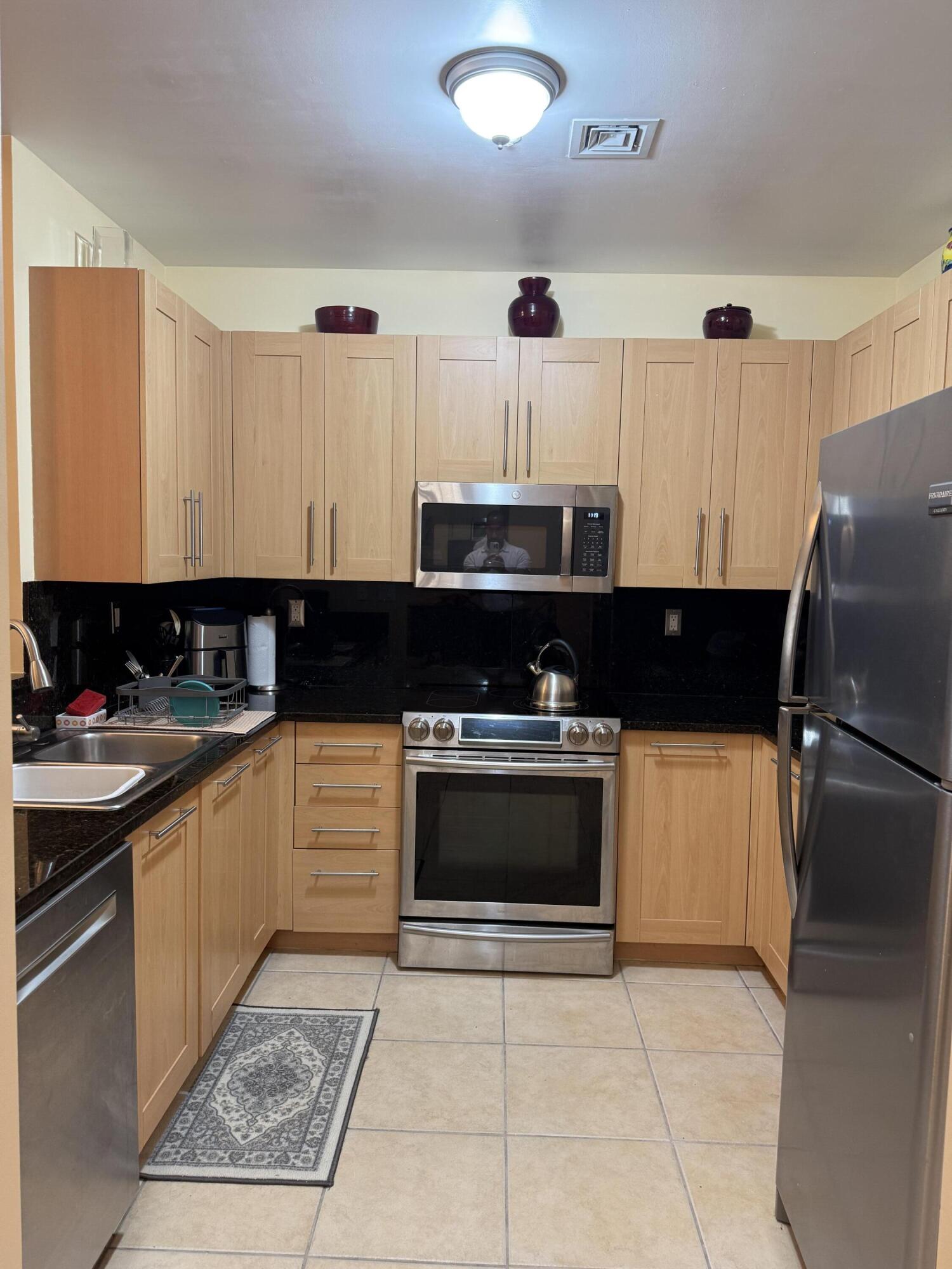 NURIVER LANDING CONDO - Residential Lease