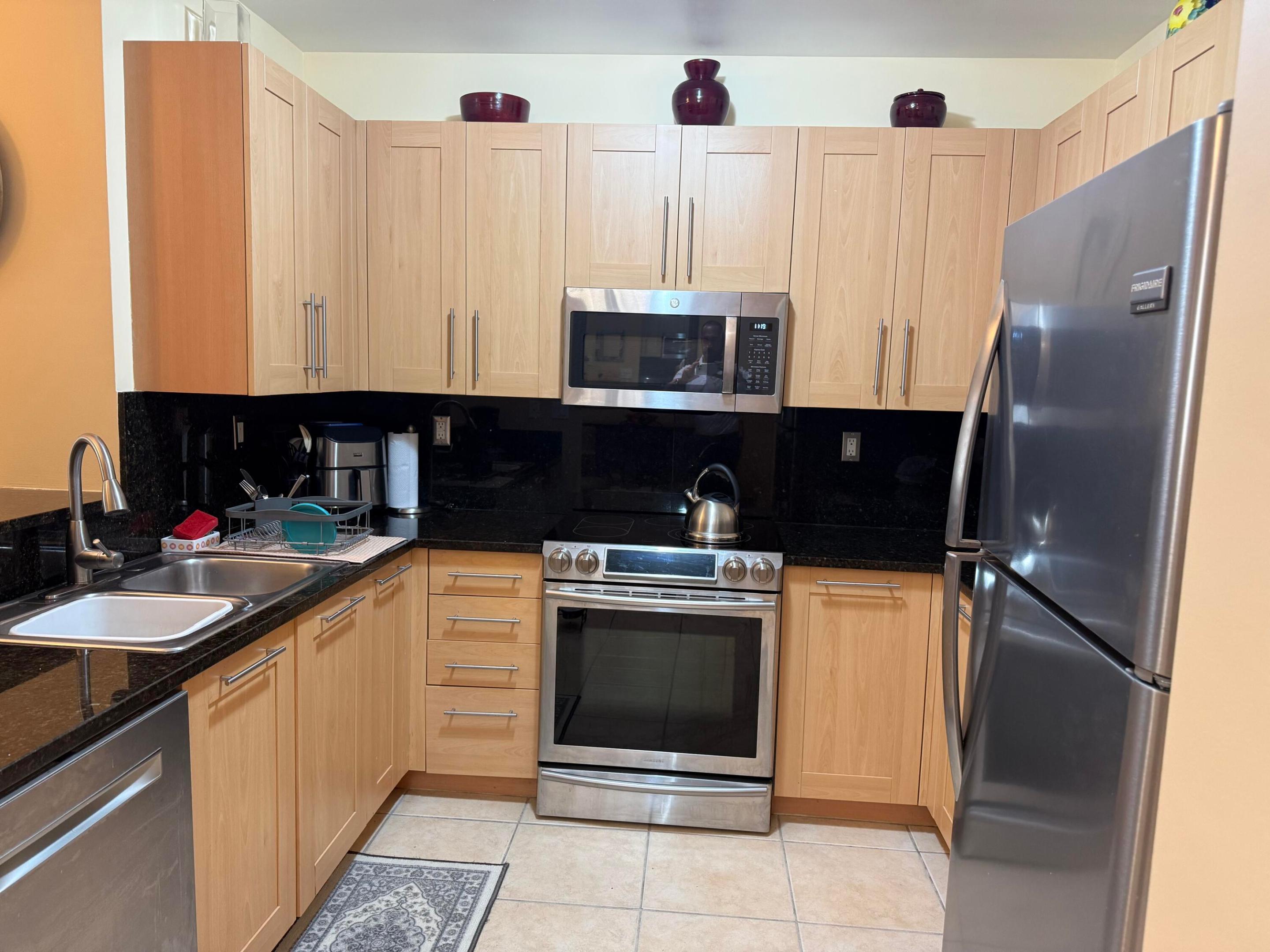 NURIVER LANDING CONDO - Residential Lease