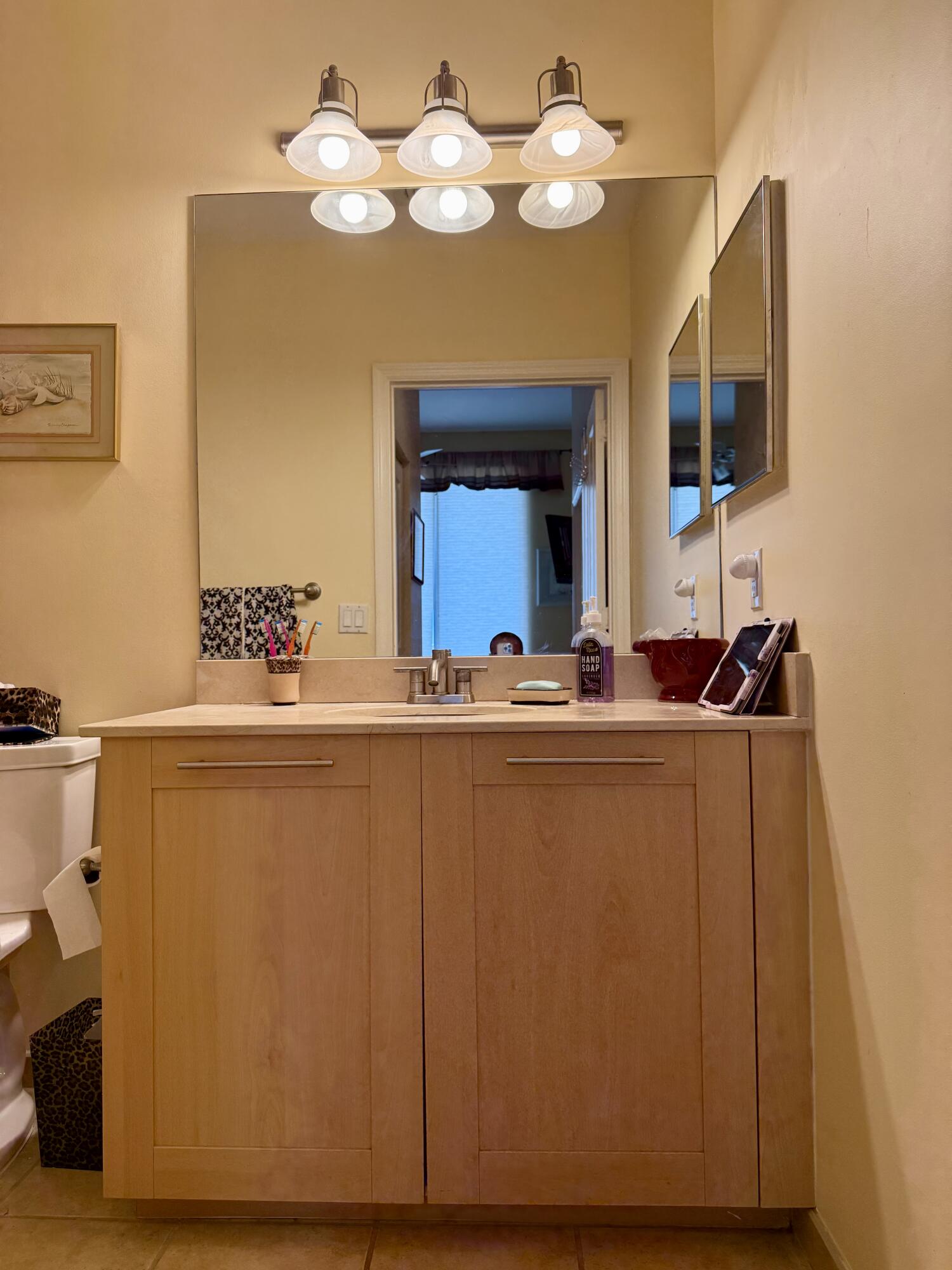 NURIVER LANDING CONDO - Residential Lease