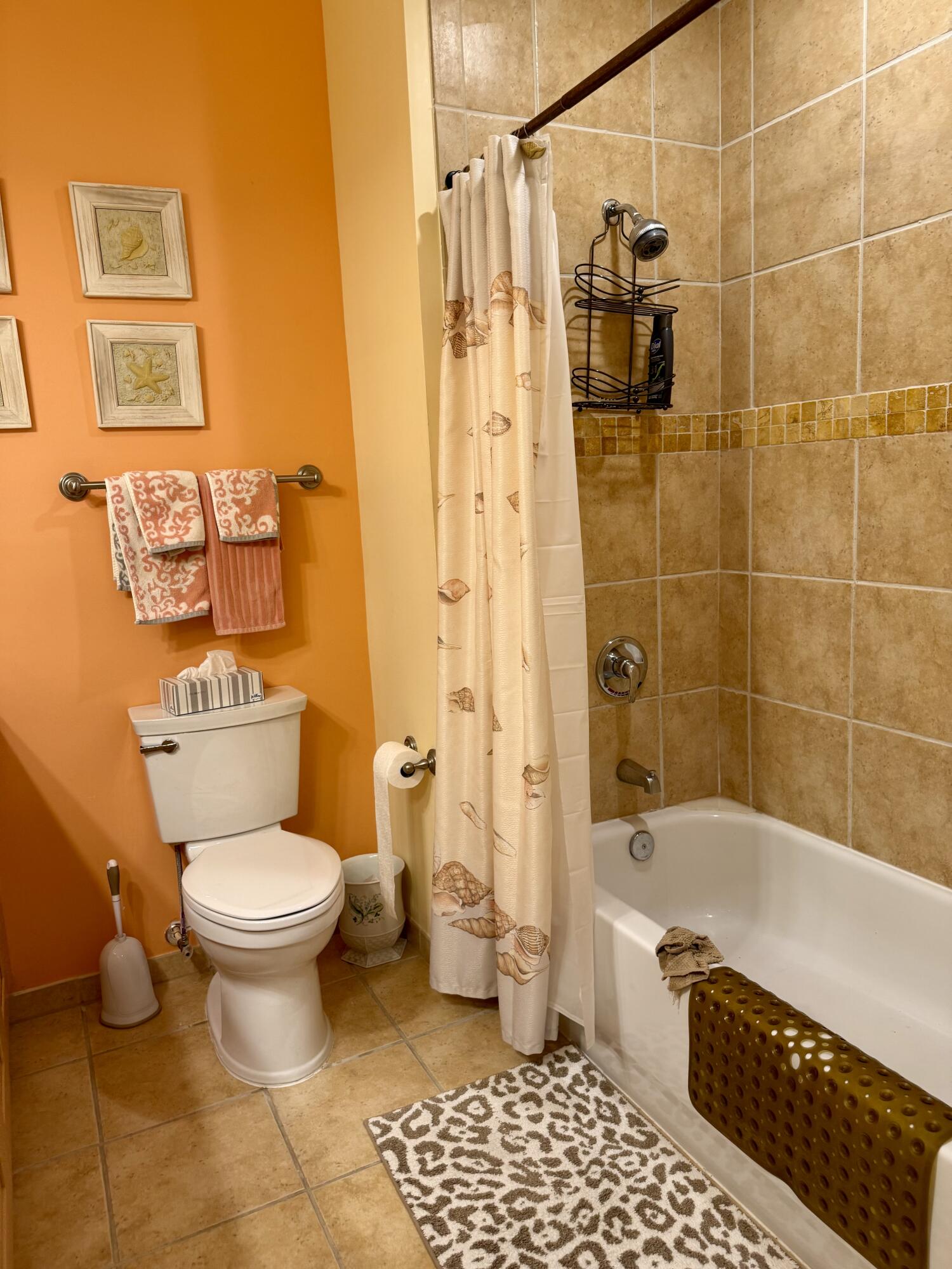 NURIVER LANDING CONDO - Residential Lease