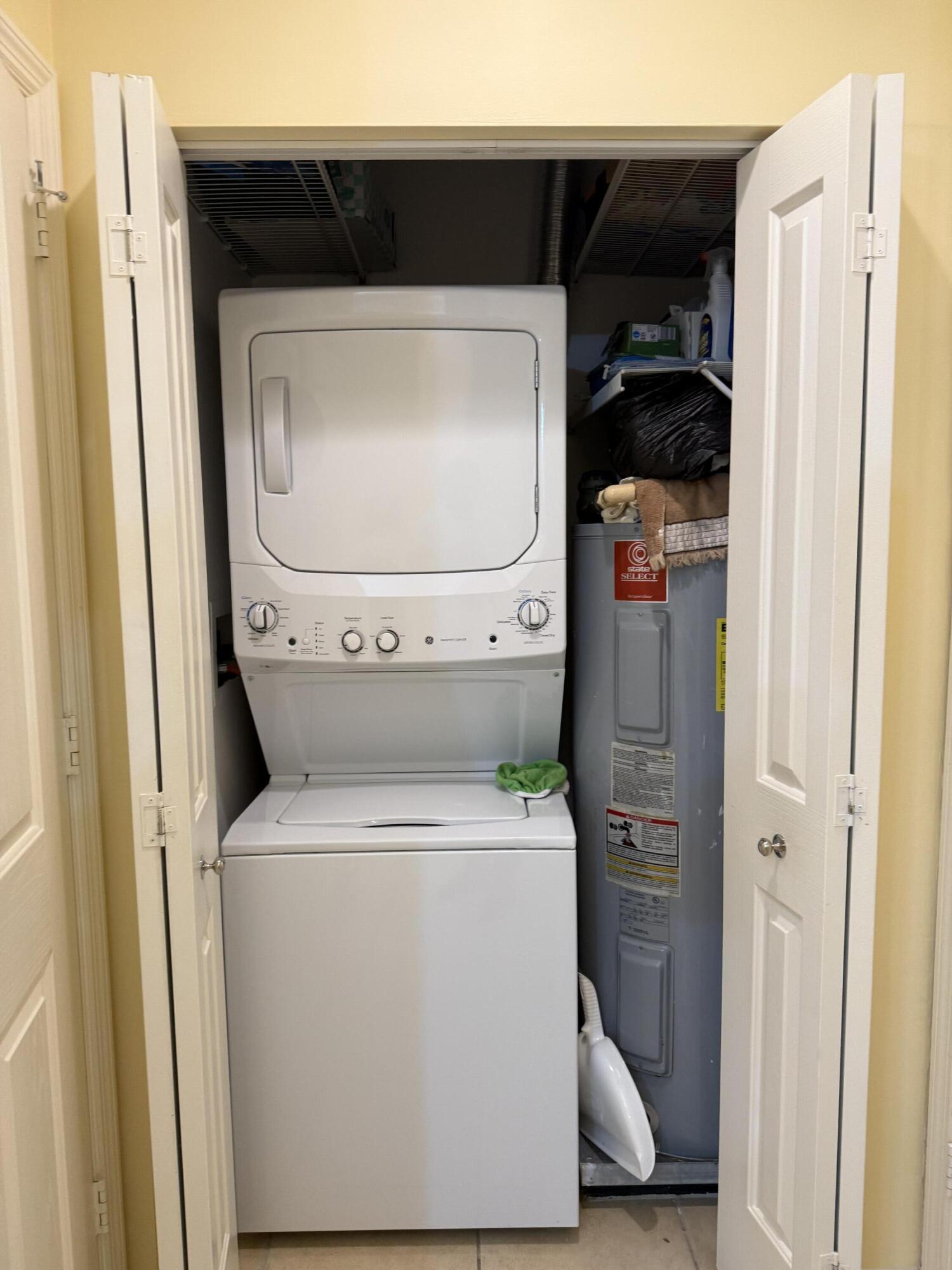 NURIVER LANDING CONDO - Residential Lease