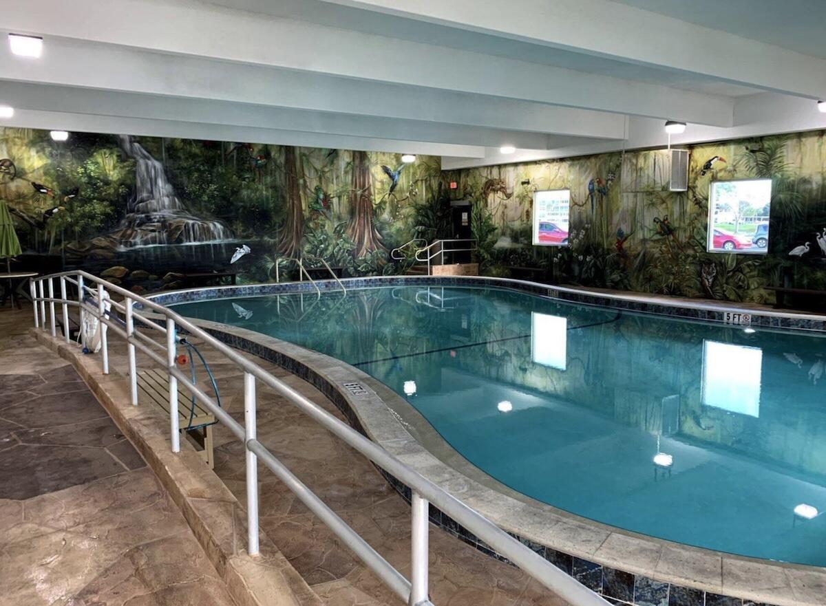 WINDSOR CONDOS - Residential Lease