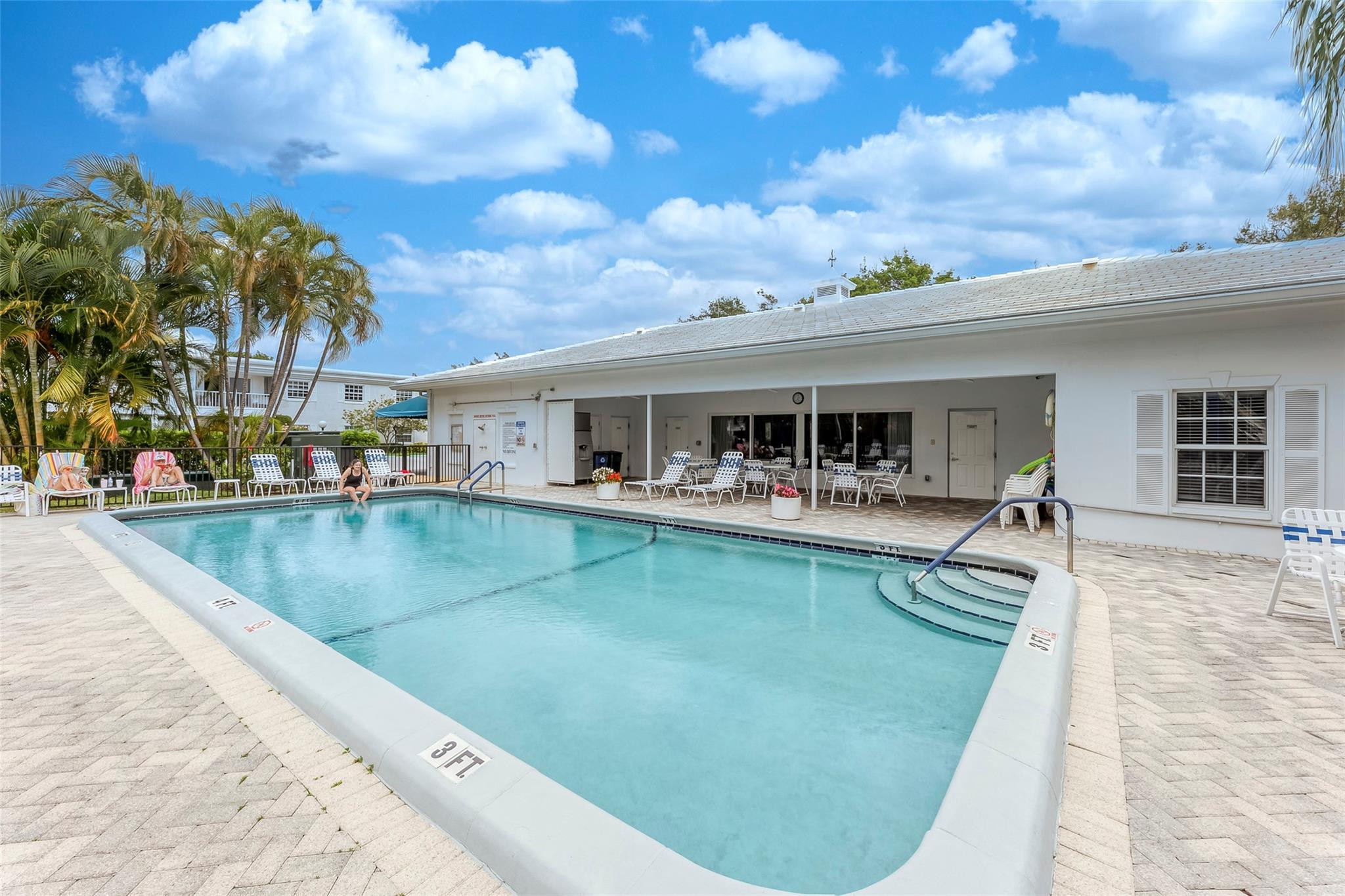BAY COLONY CLUB CONDO - Residential