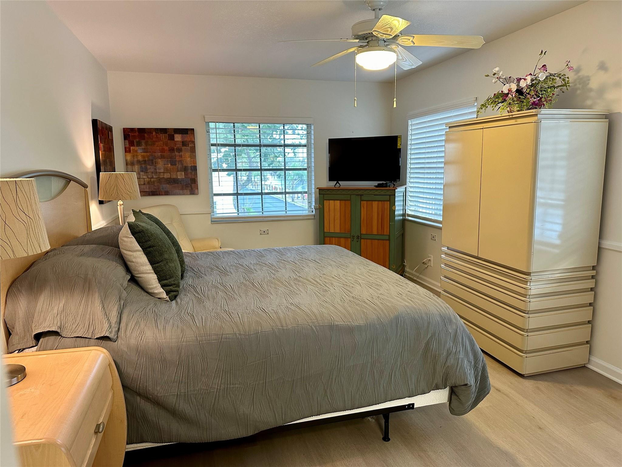 BAY COLONY CLUB CONDO - Residential