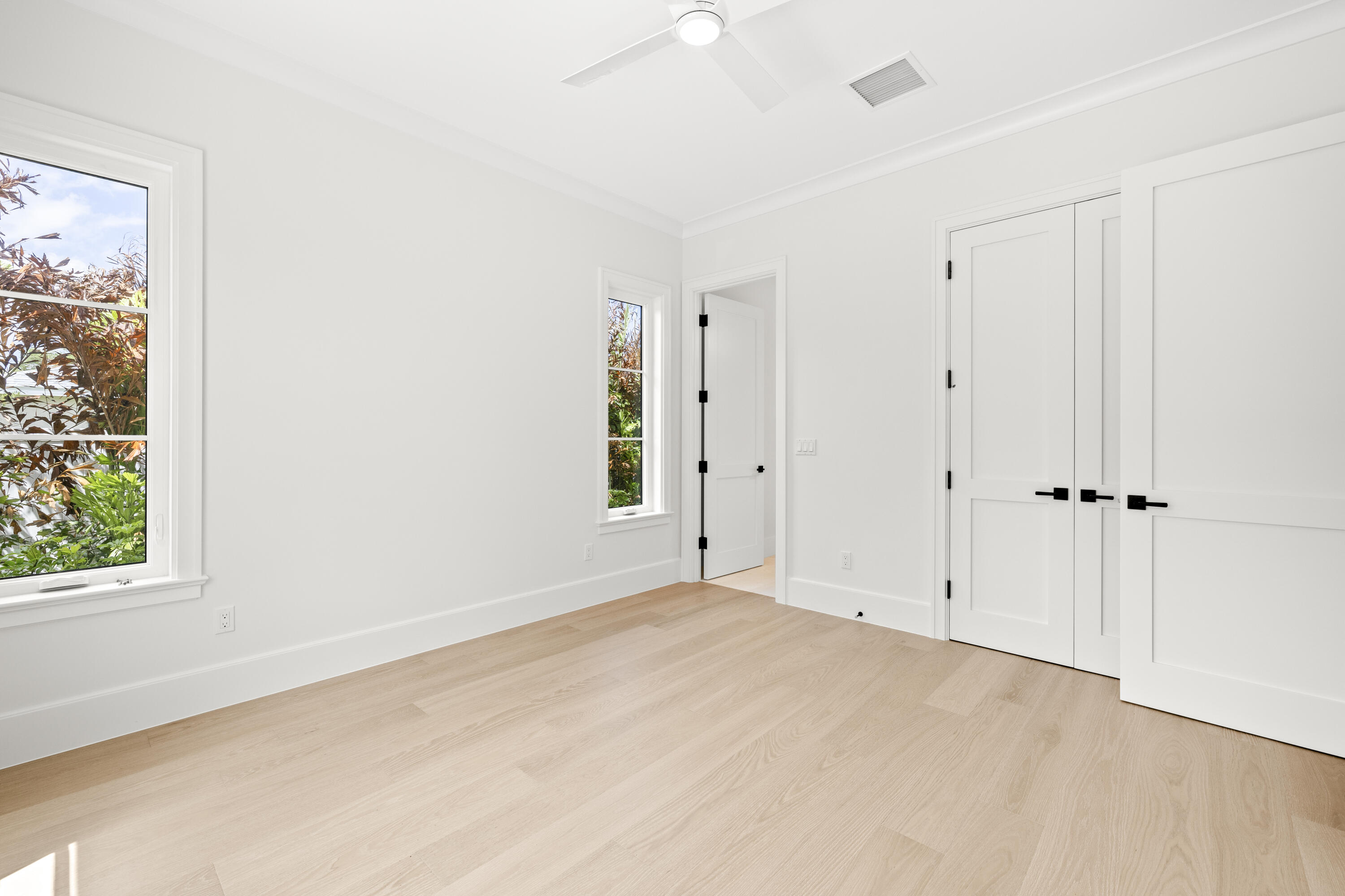 VERO BEACH ESTATES - Residential
