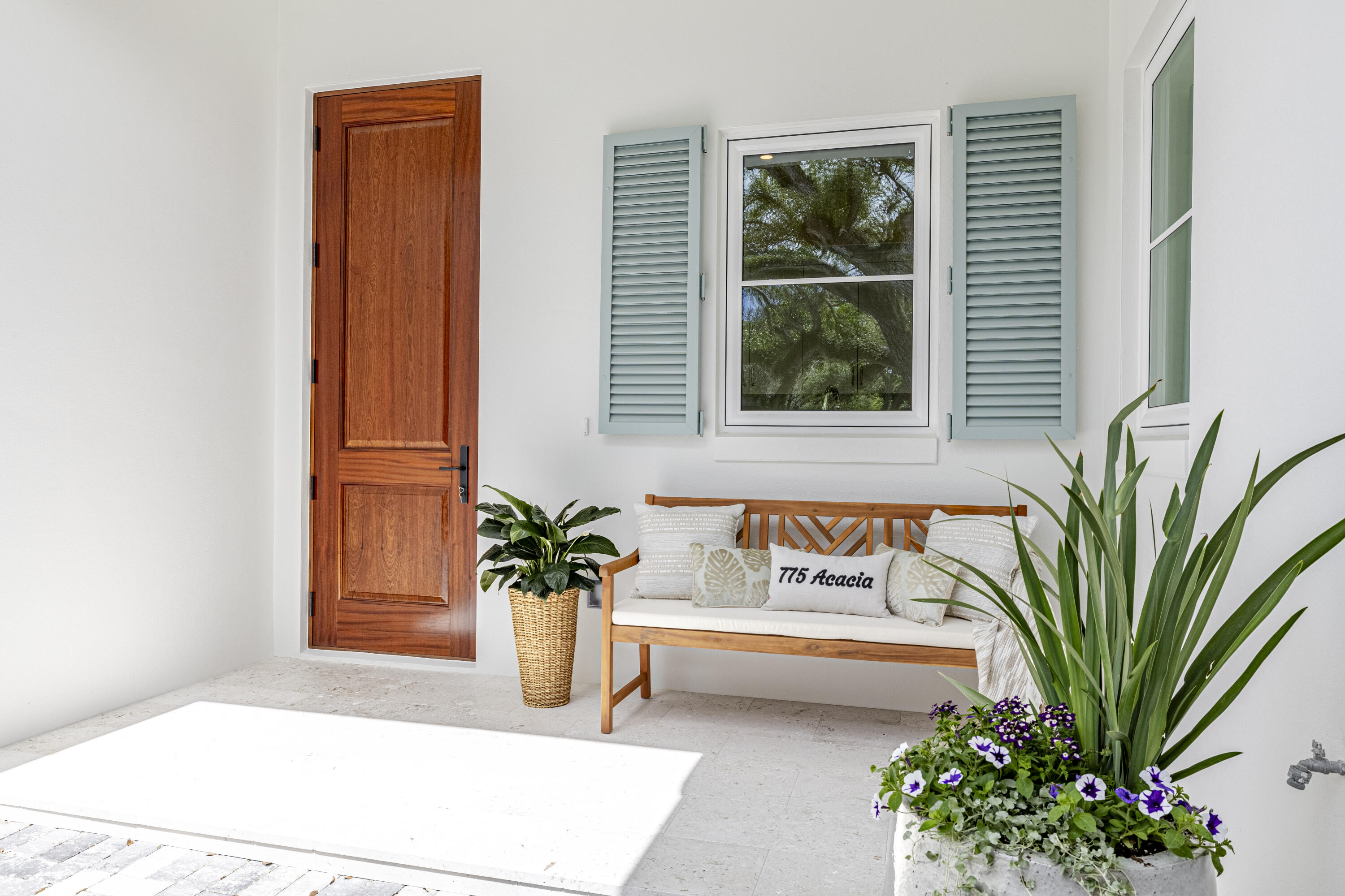 VERO BEACH ESTATES - Residential