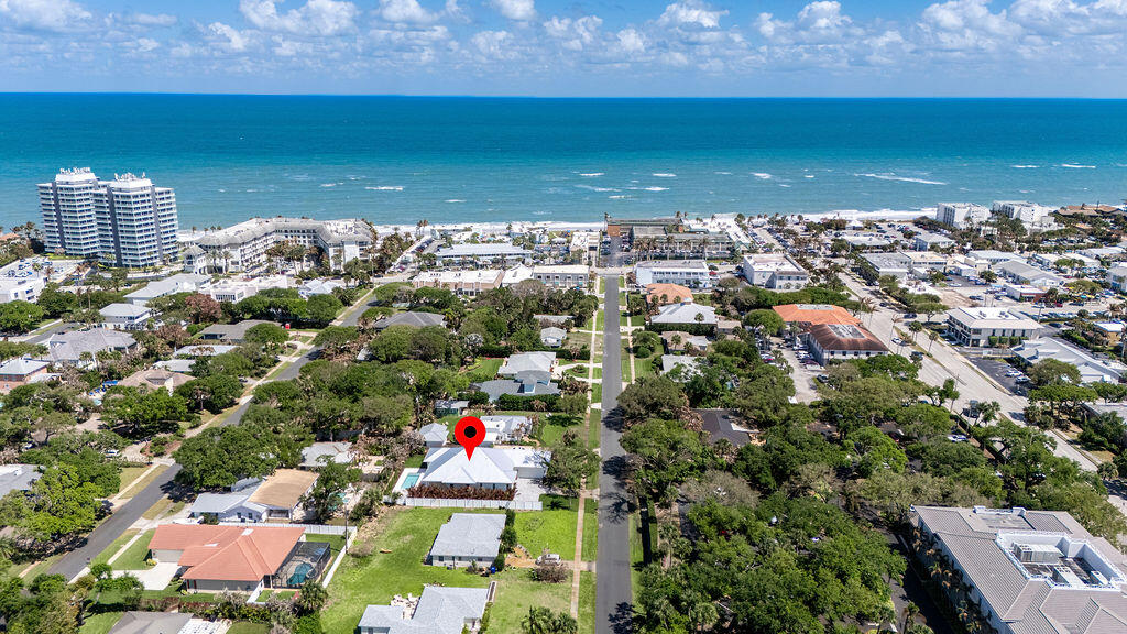 VERO BEACH ESTATES - Residential