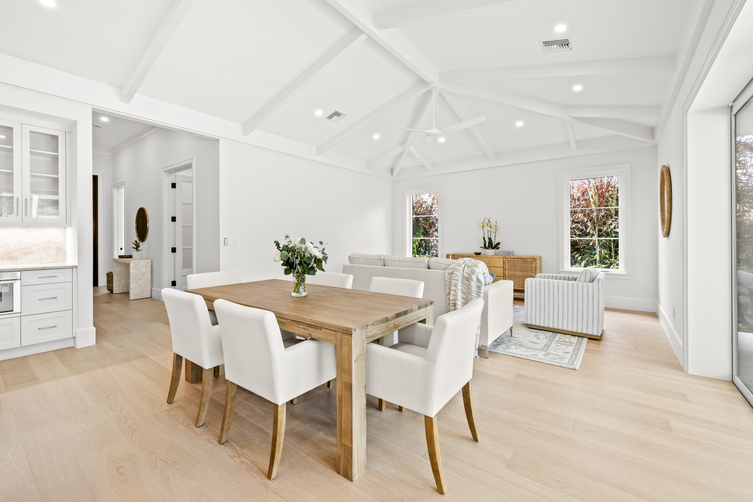 VERO BEACH ESTATES - Residential