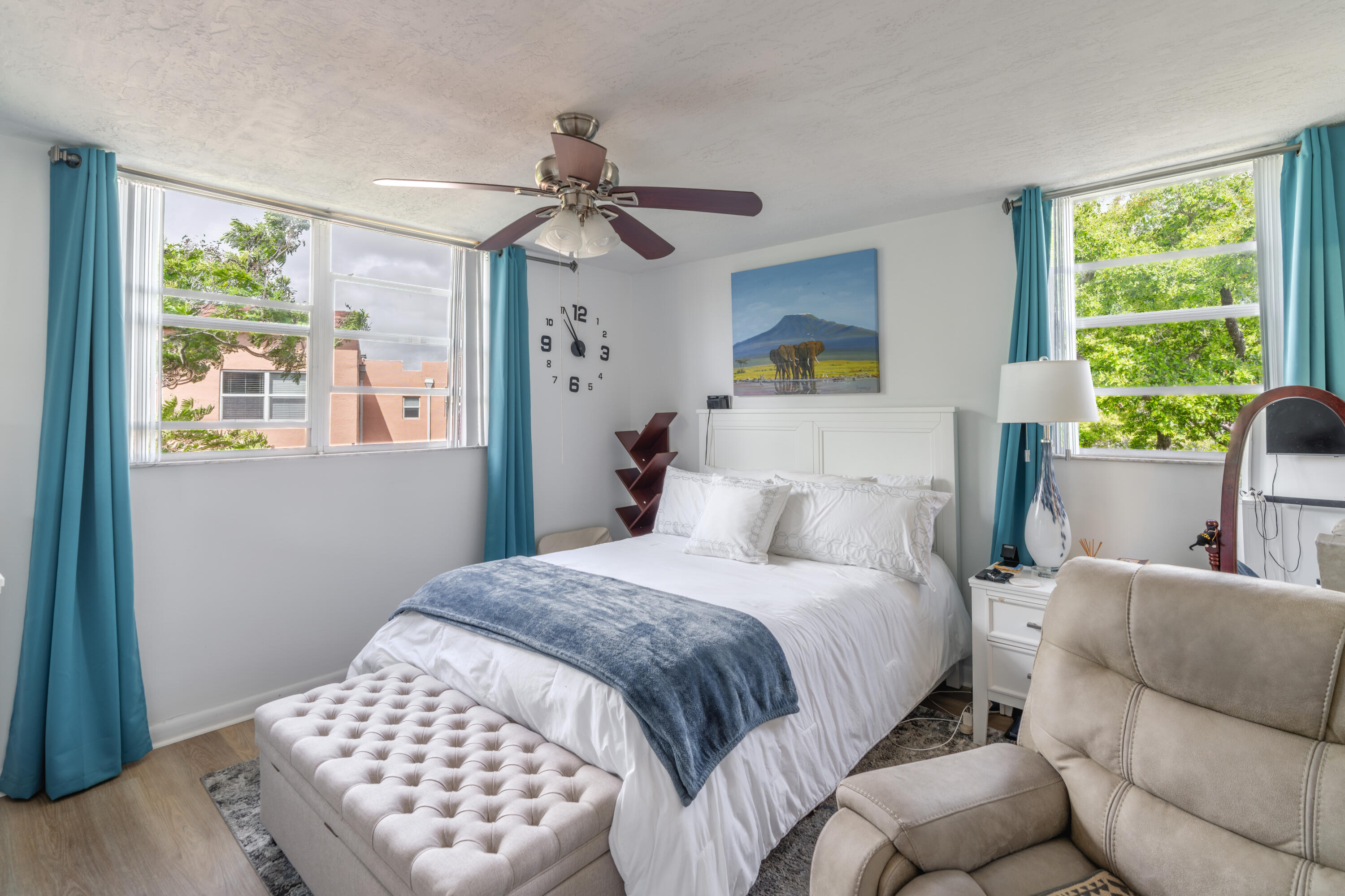 SOMERSET NO SEVEN CONDO - Residential