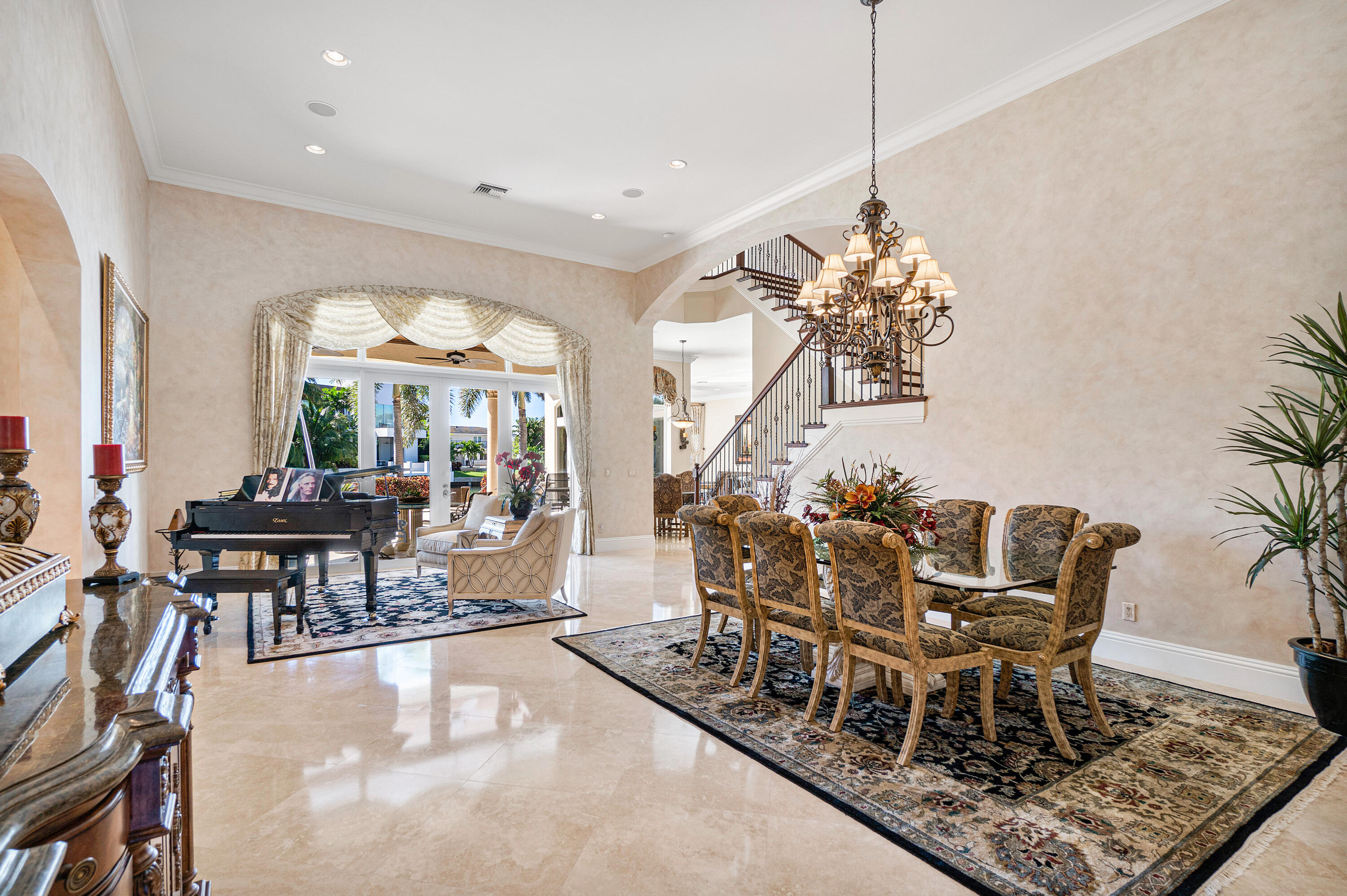 LAKE ROGERS ISLE UNIT E IN - Residential
