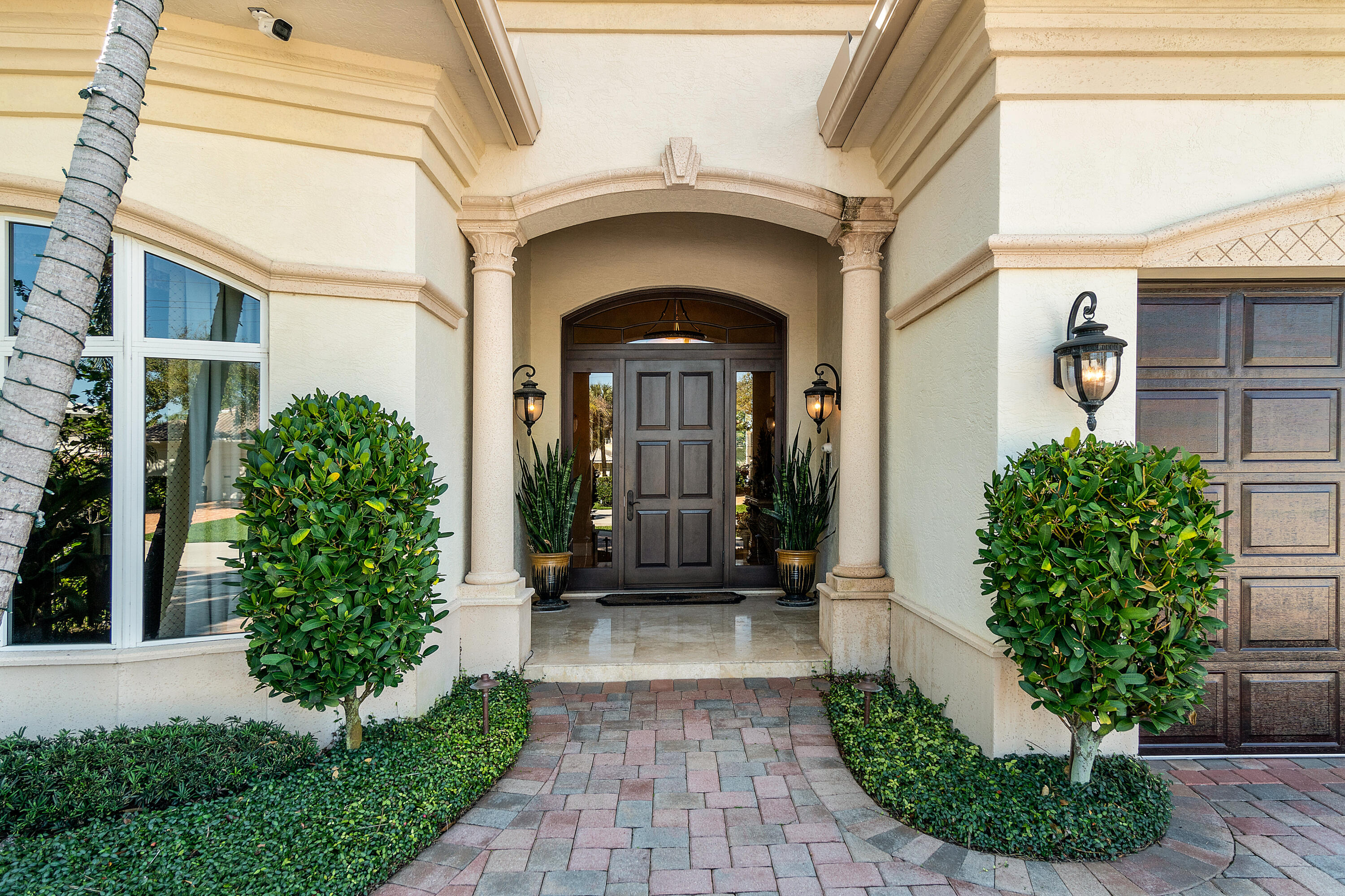 LAKE ROGERS ISLE UNIT E IN - Residential