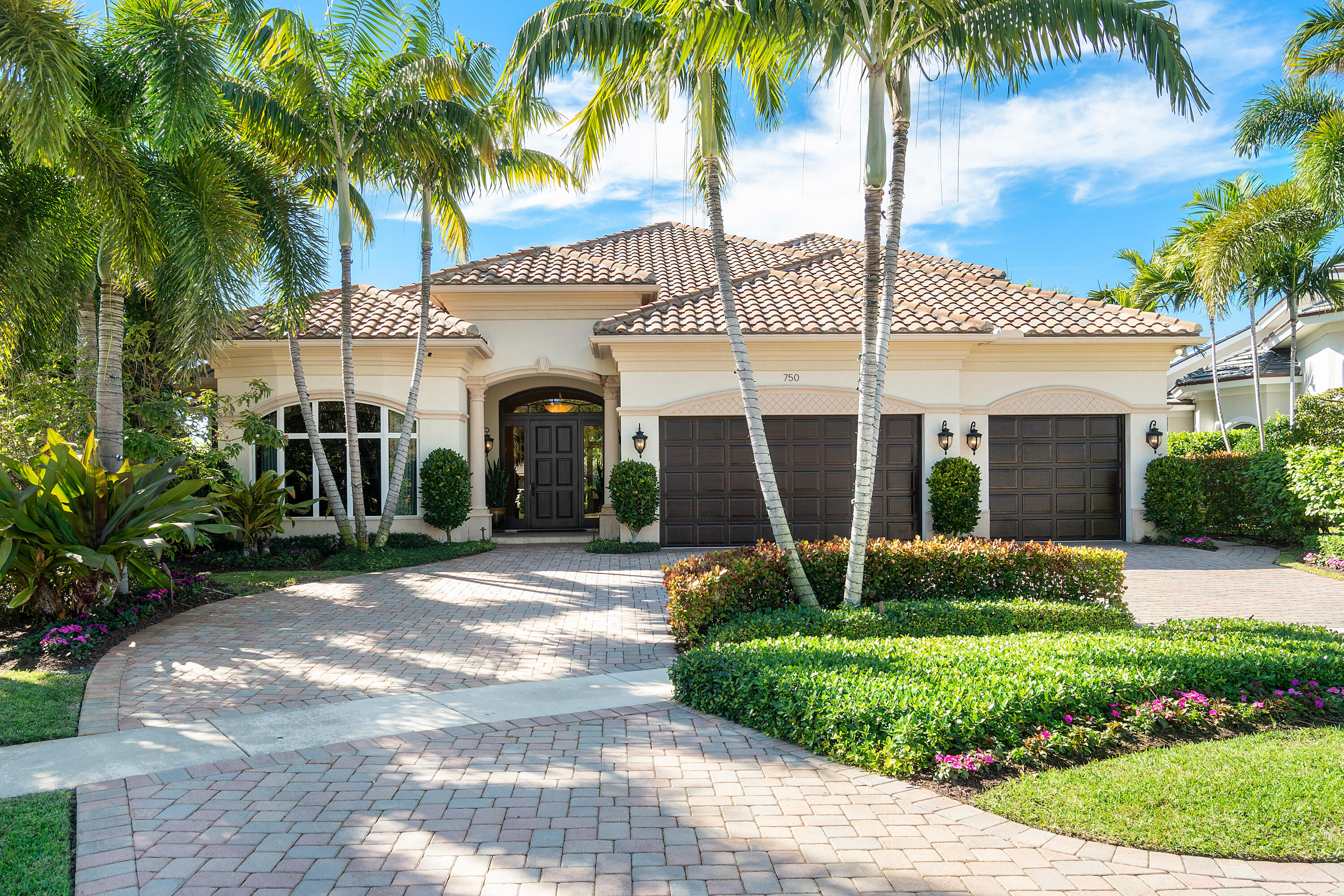LAKE ROGERS ISLE UNIT E IN - Residential