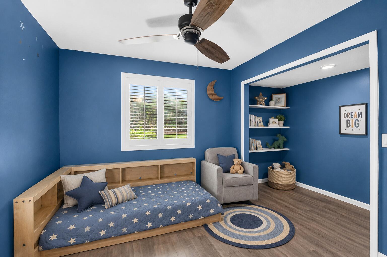 SOUTH LAKE CONDO - Residential