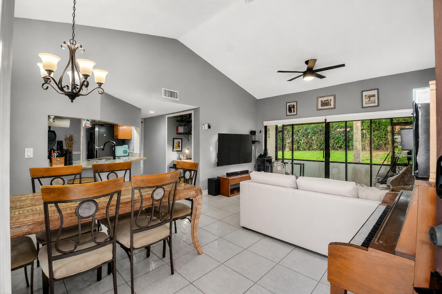 SOUTH LAKE CONDO - Residential