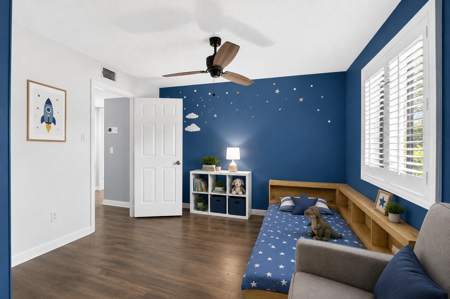 SOUTH LAKE CONDO - Residential