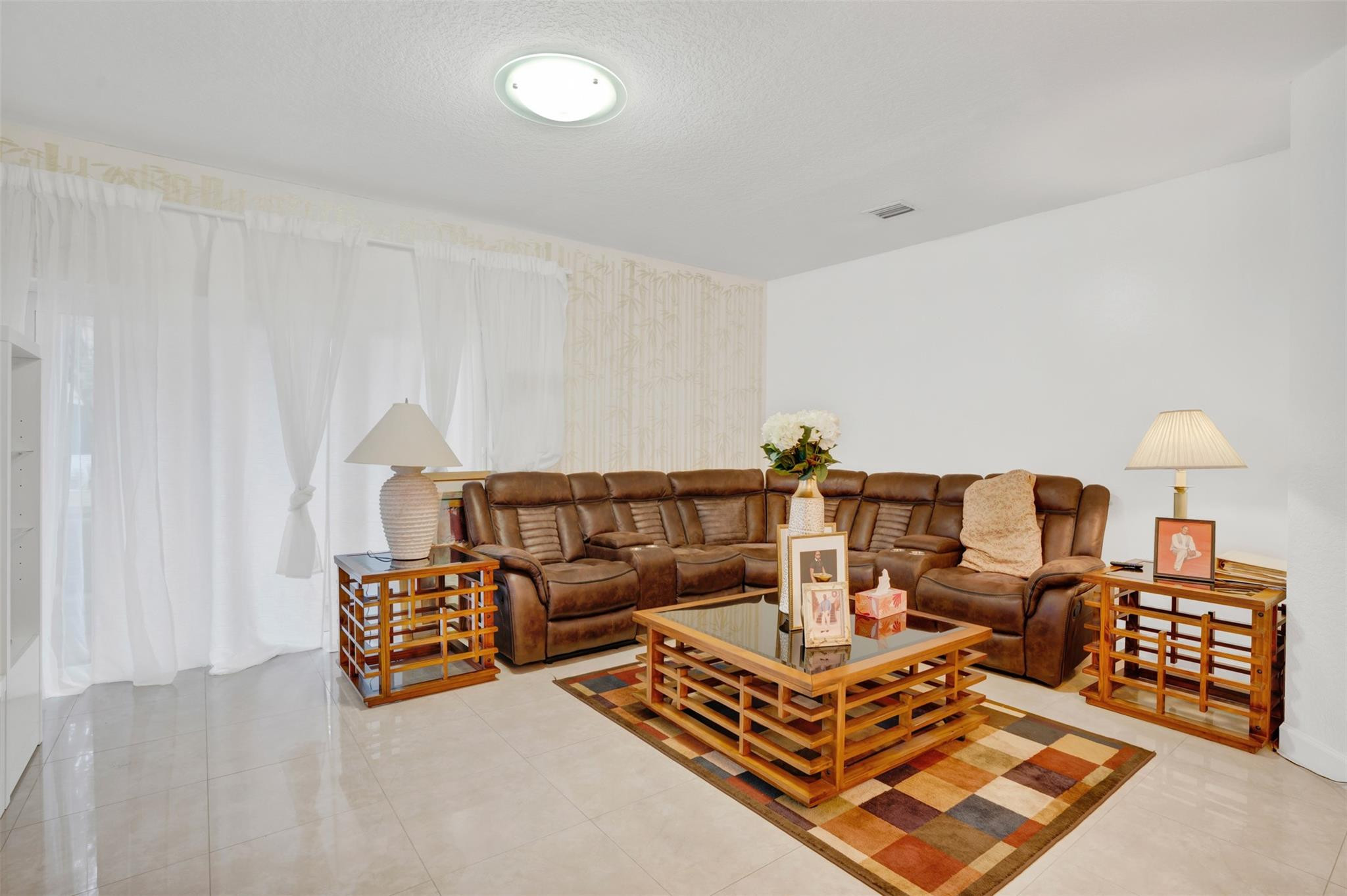 Tuscany 173-129 B - Residential