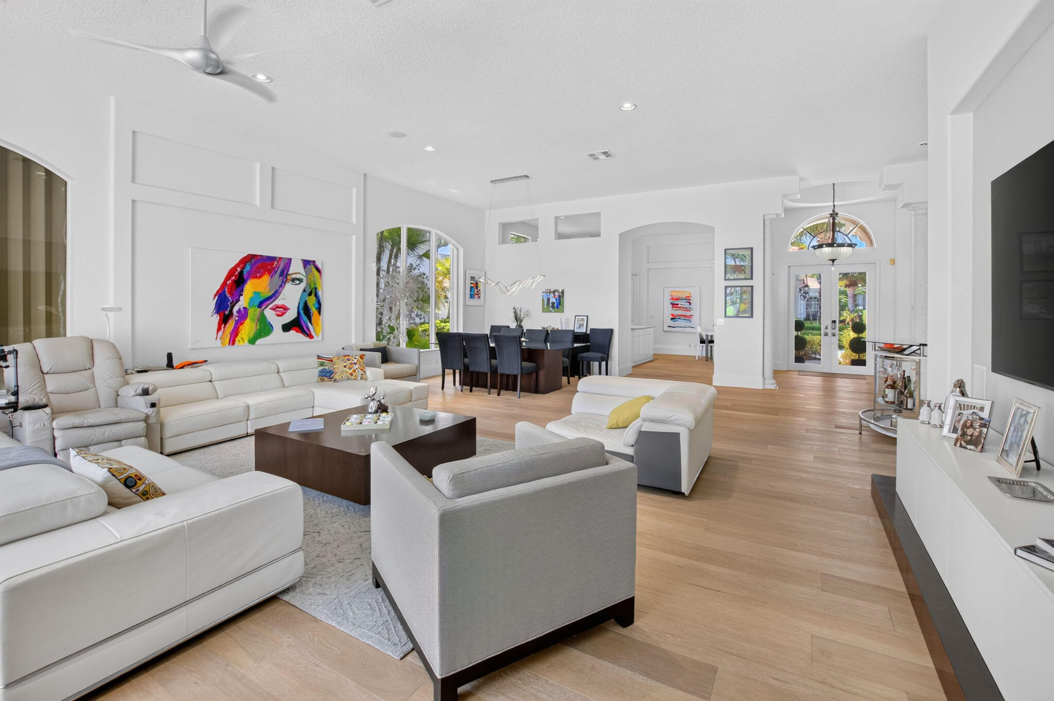 ADDISON RESERVE PARS 7 AND 8 - Residential