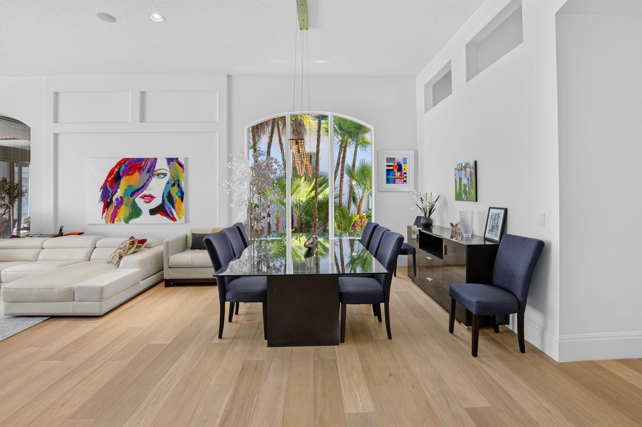 ADDISON RESERVE PARS 7 AND 8 - Residential