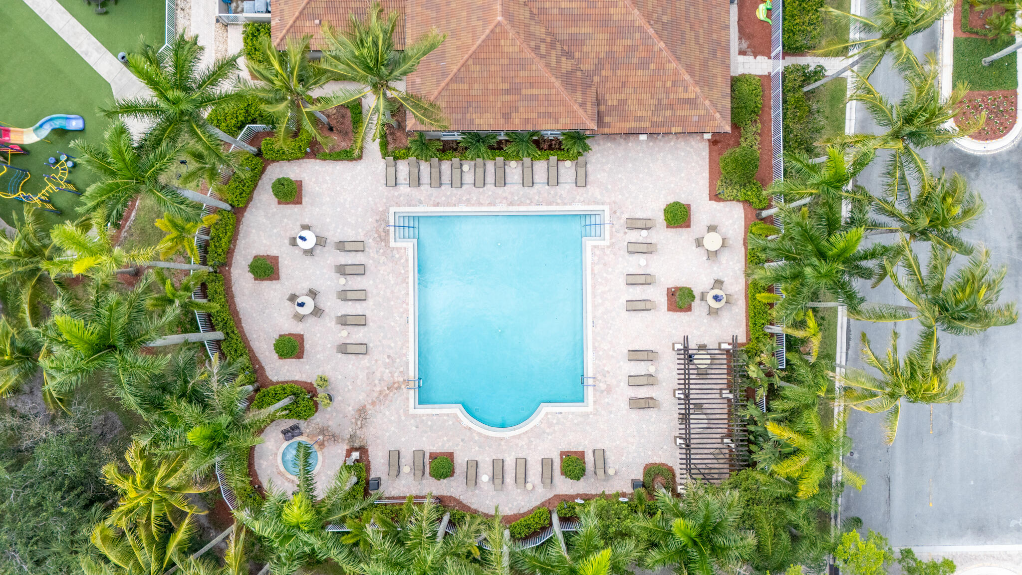 MIZNER POINTE OF BOCA VIA ANCHO - Residential